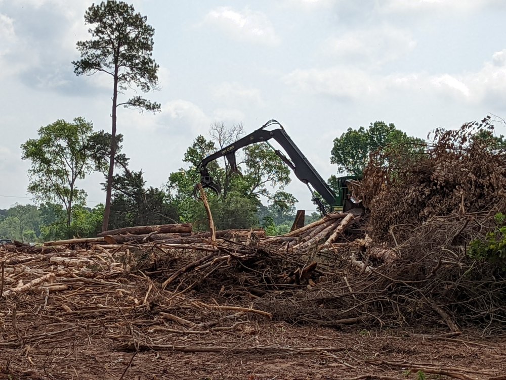Hockley residents raise environmental concerns as developers begin land clearing for treatment plant near FM 2920