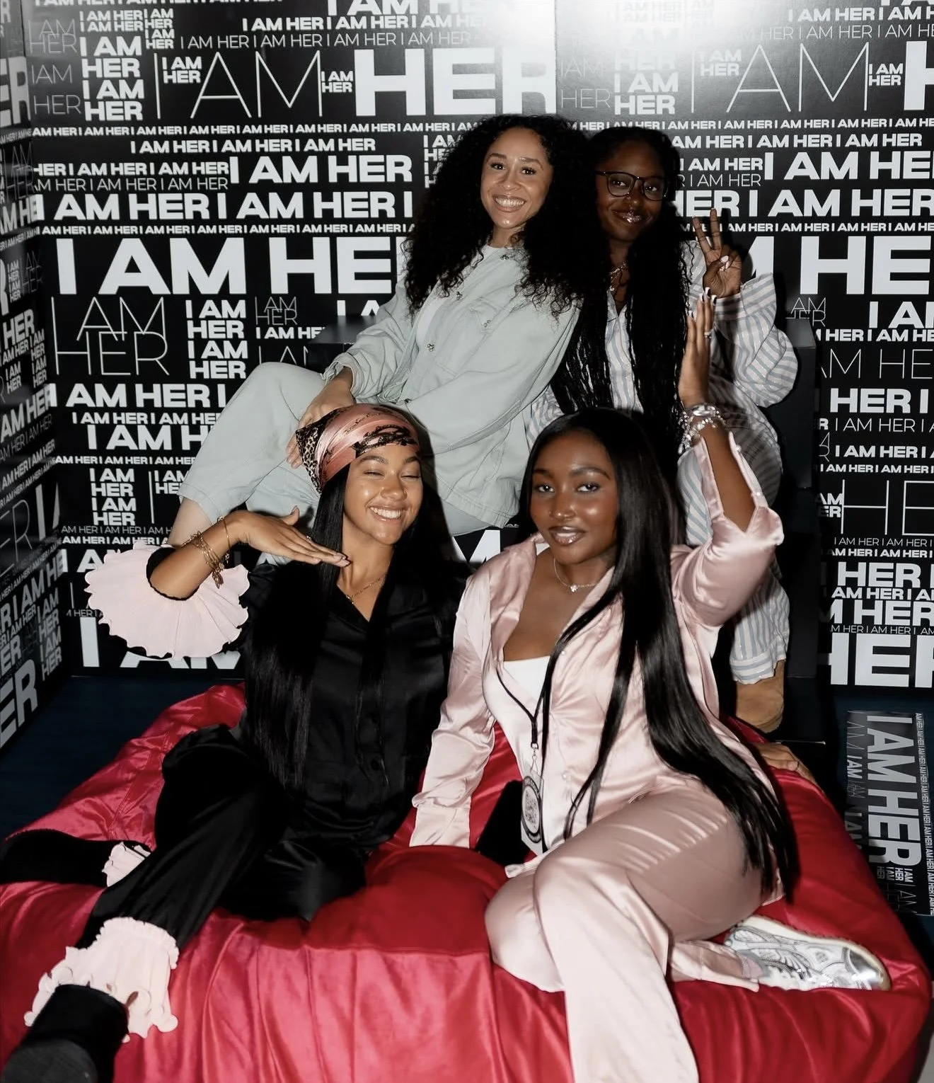 Girls Night In: I Am HER