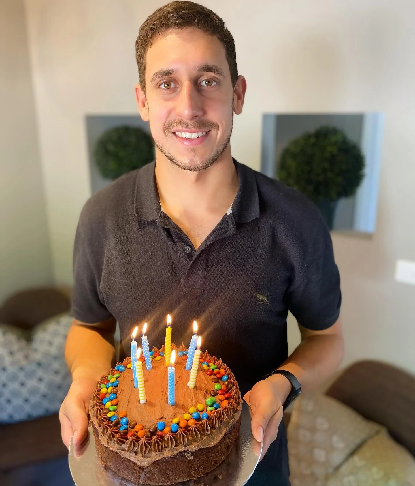 Happiest of Birthdays for yesterday to our Osteopath, Thomas! 🎂 🎈

We hope you had a great day and enjoy this long weekend of festivities down at the beach. Thanks for being such an integral part of our HNT fam and all you do for your clients.

Joi