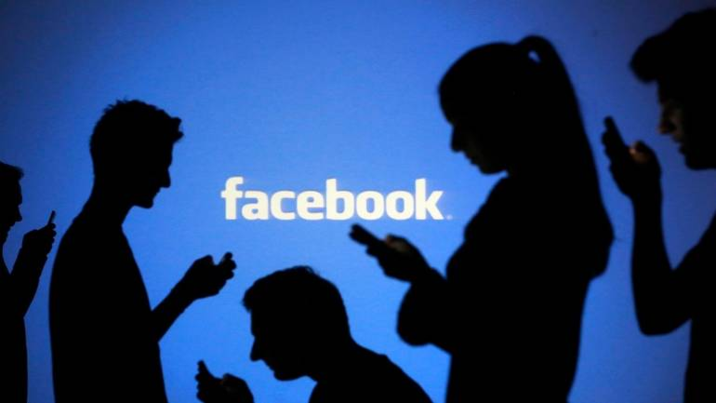 Washington Post: Federal antitrust investigators could seek injunction targeting Facebook’s plans to integrate apps