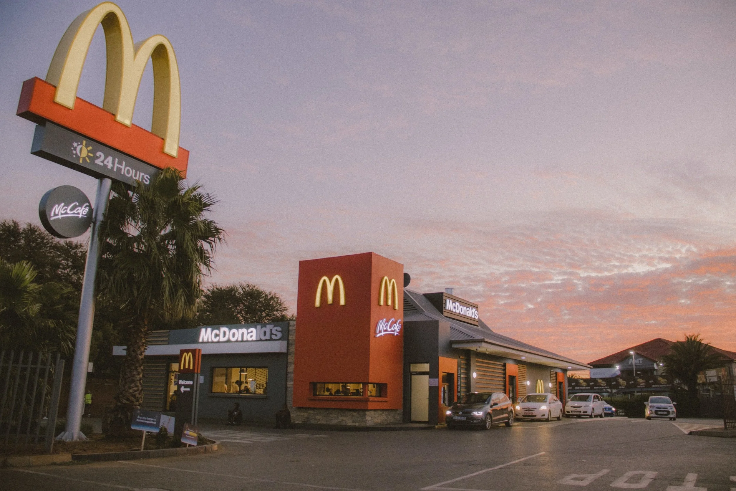 Slate - Uber Drivers and McDonald’s Franchise Owners Have a Common Enemy