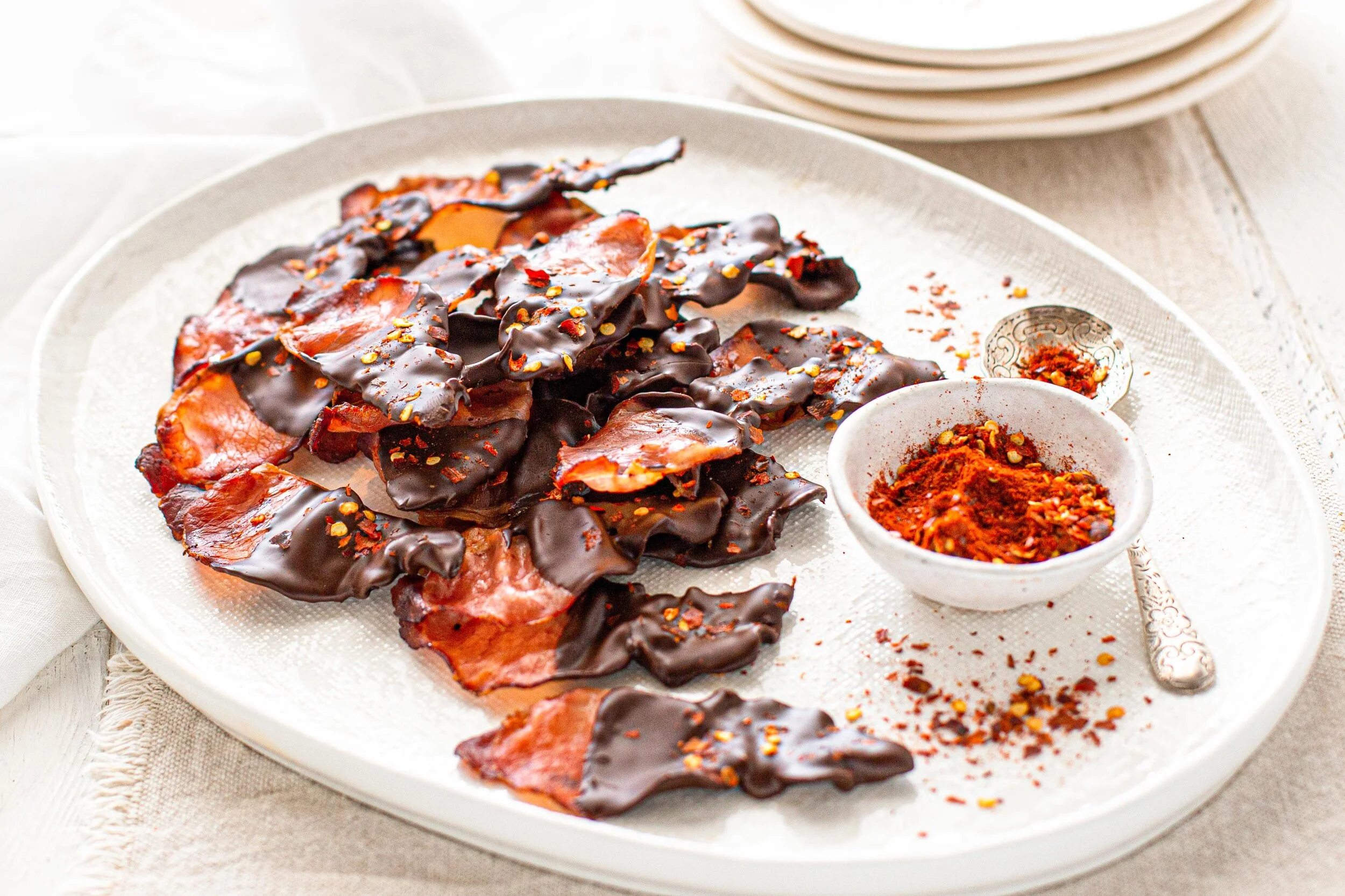 Steve’s Dark Chocolate &amp; Chilli Bacon Shards