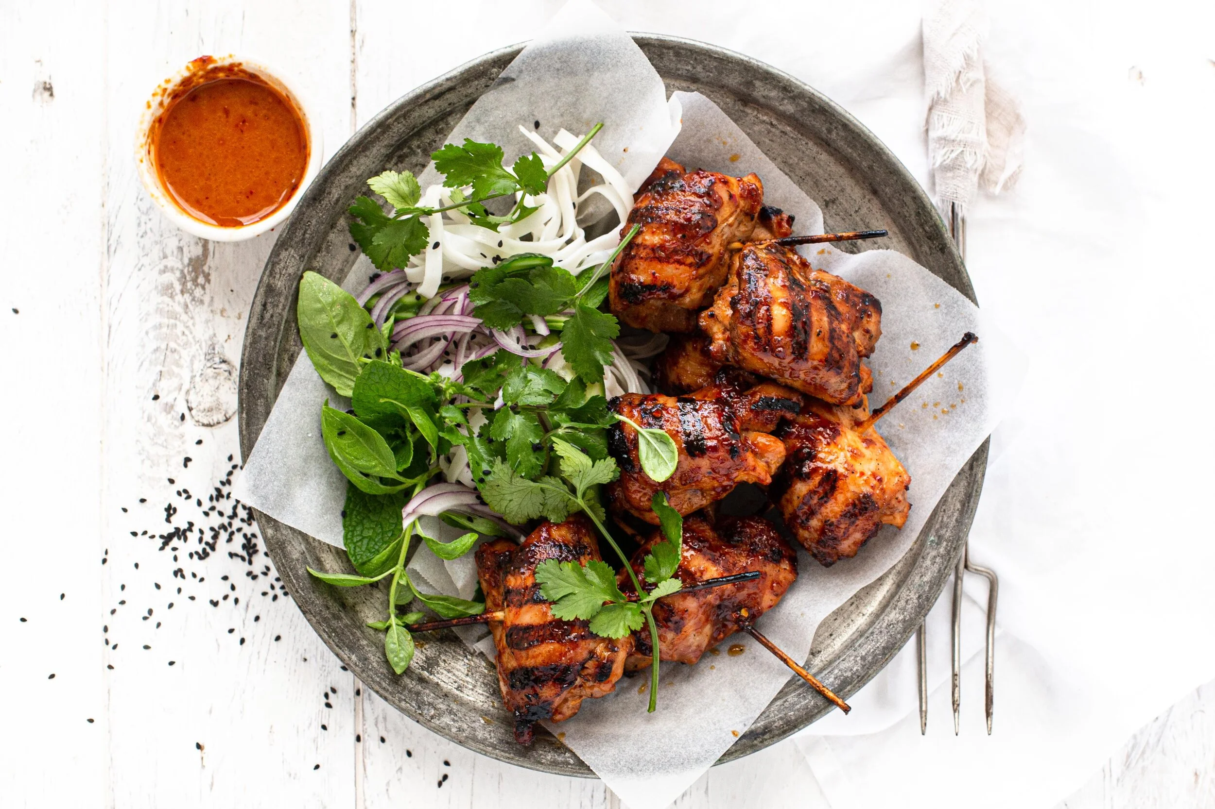 Barbecued Thai Chilli &amp; Garlic Chicken Thighs with Noodle Salad