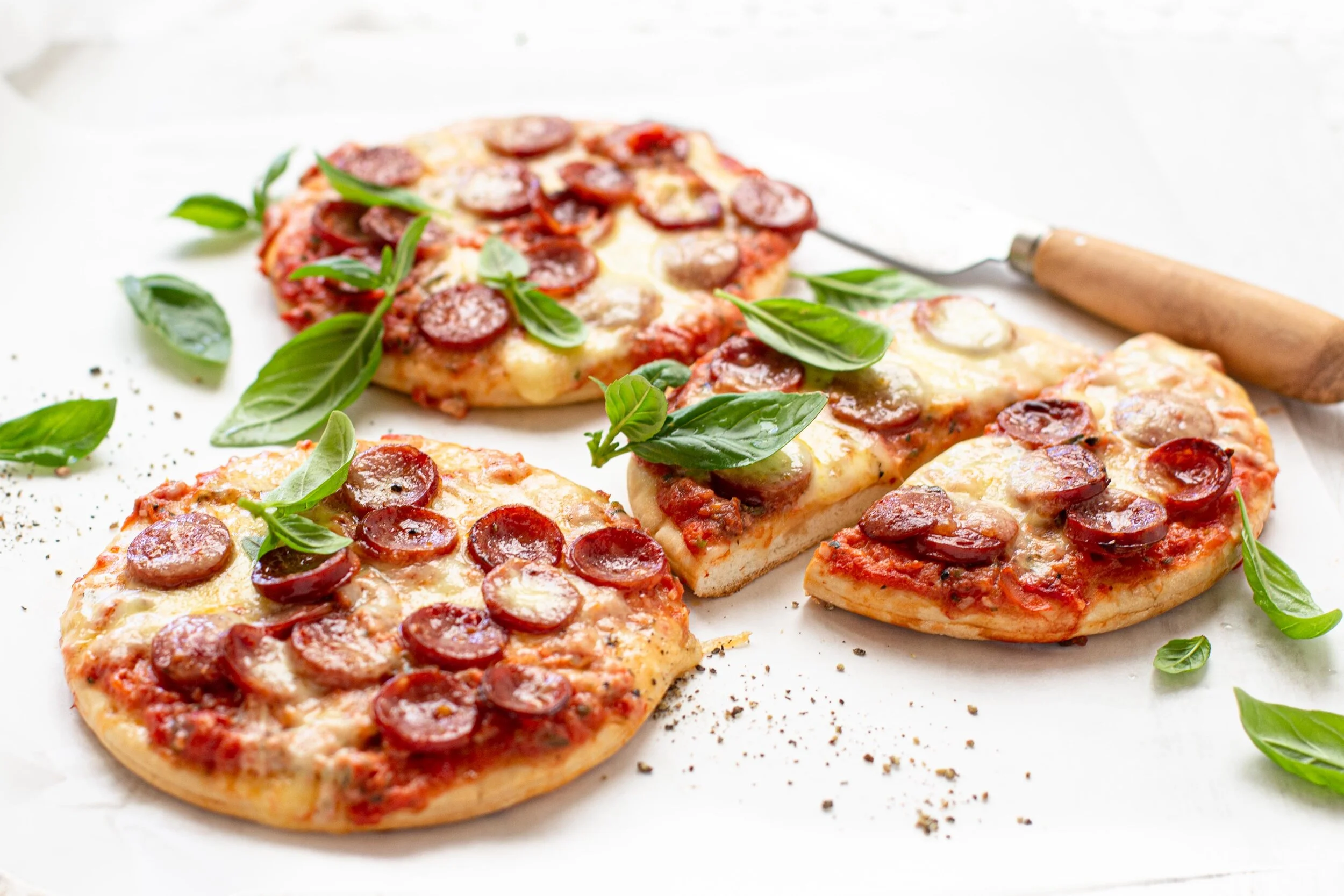 Mini Pepperoni, Bocconcini &amp; Basil Pizzas