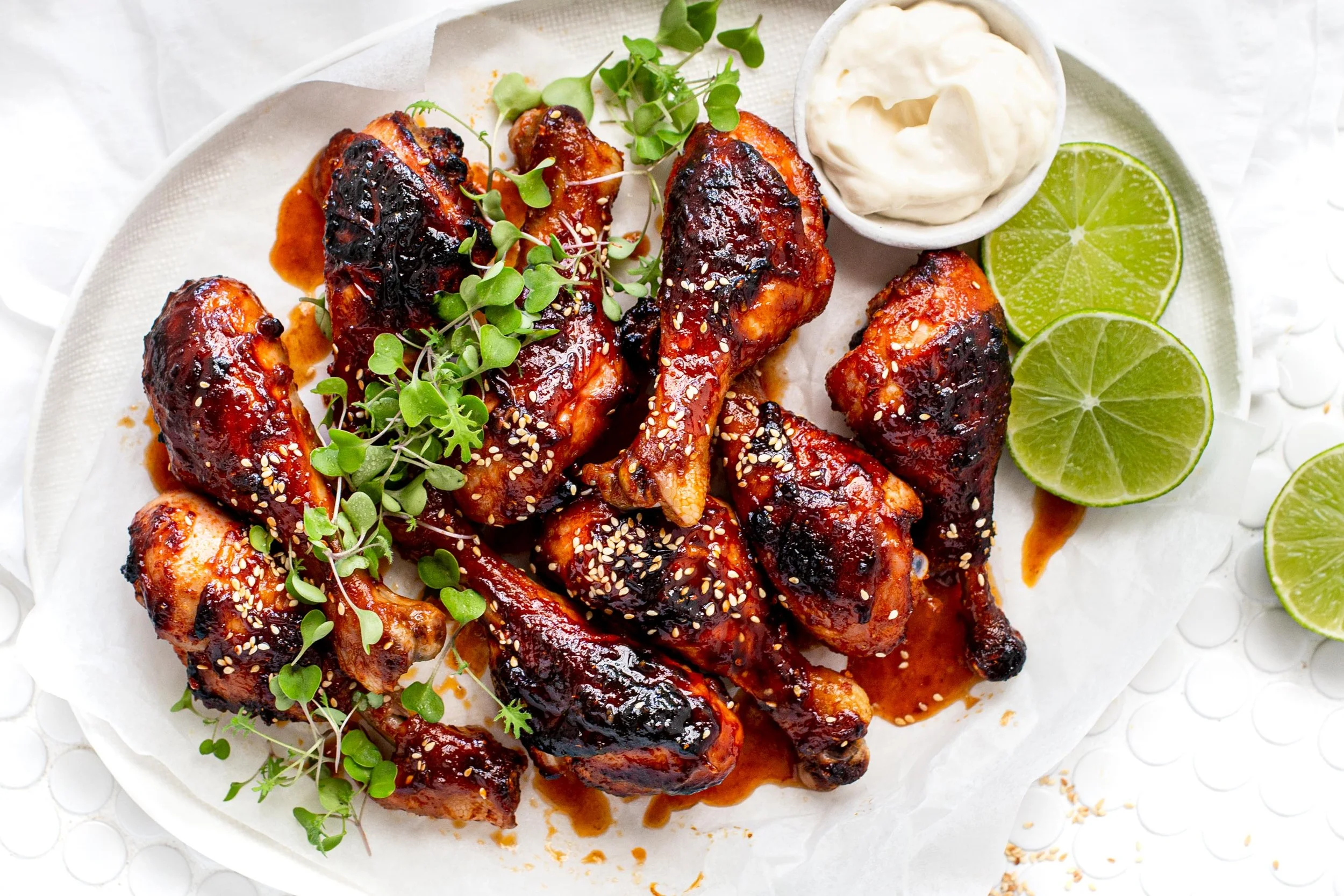 Spicy Honey, Sriracha &amp; Sesame Chicken Drumsticks