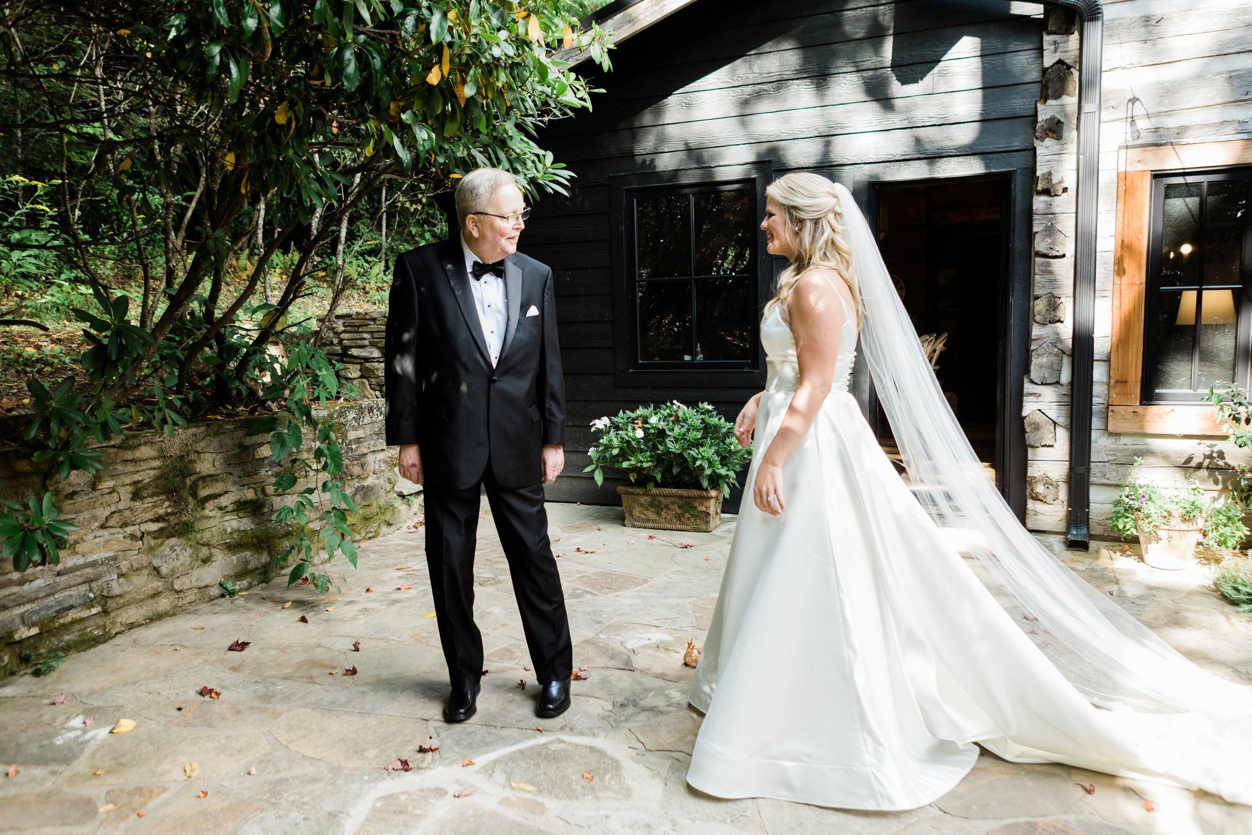 Flat Mountain Farm Wedding NC-4.jpg