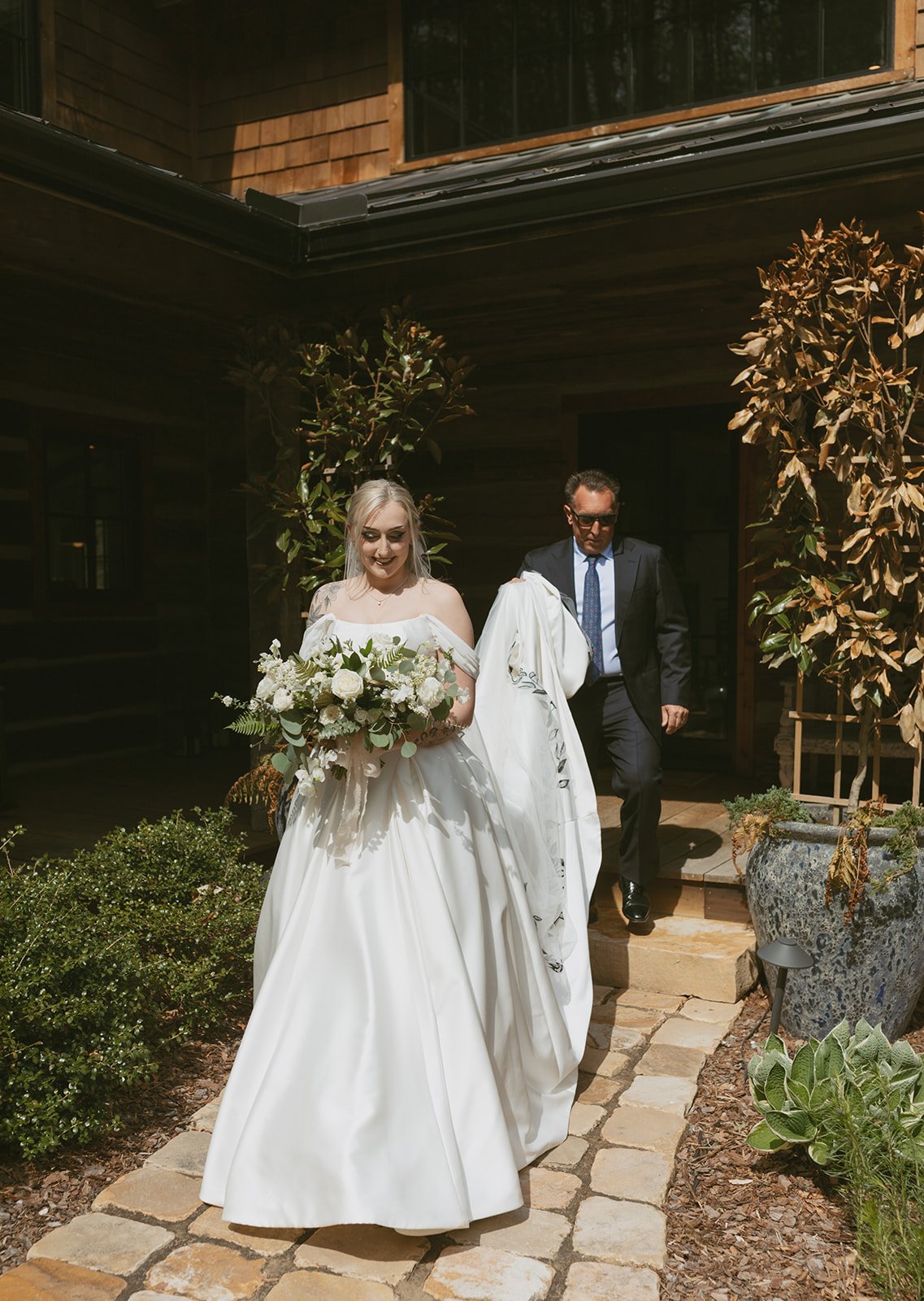 HighlandsNC-WeddingDay-FlatMountainFarm-Ceremony-011.jpg