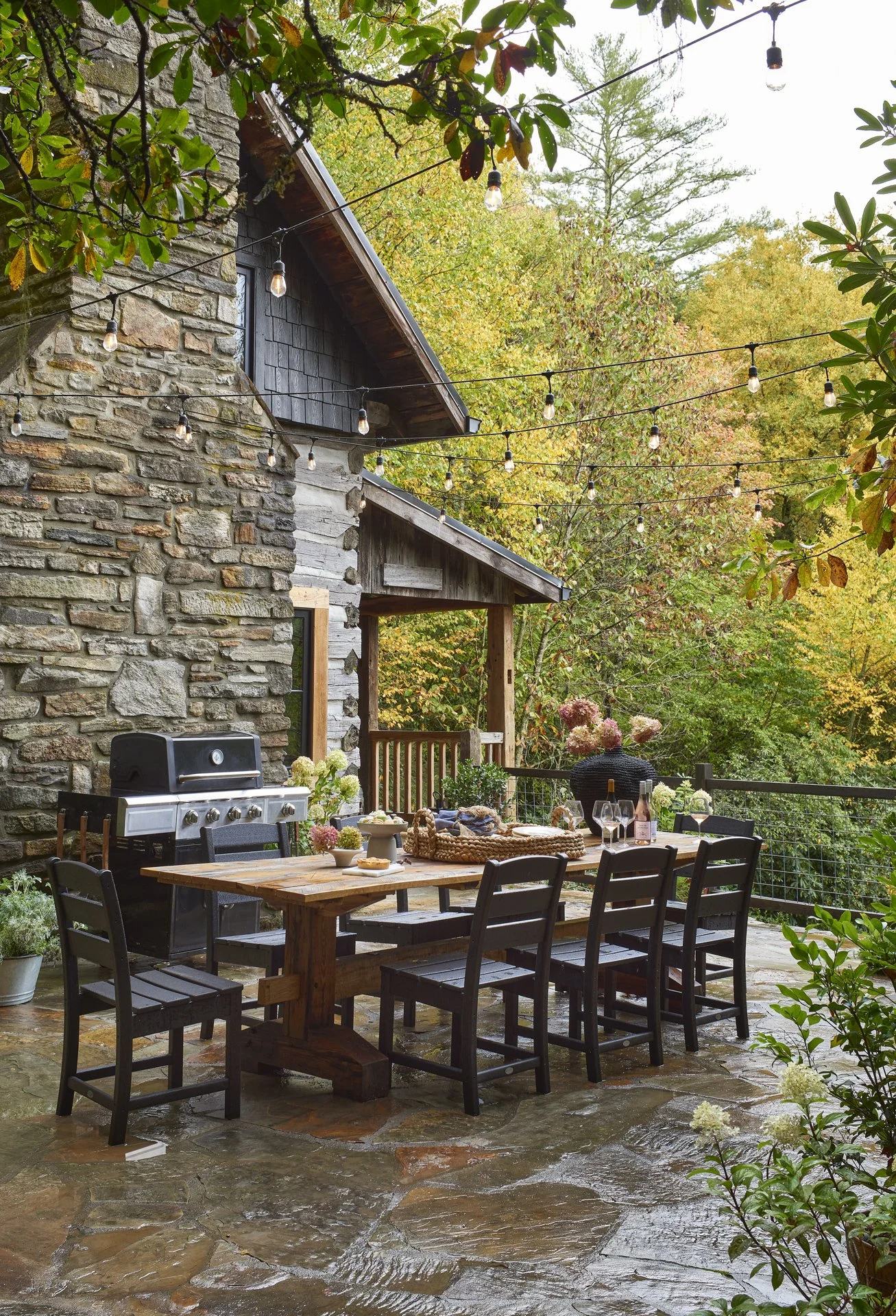 2_Flat_Mountain_Farm_0806_Final.jpg
