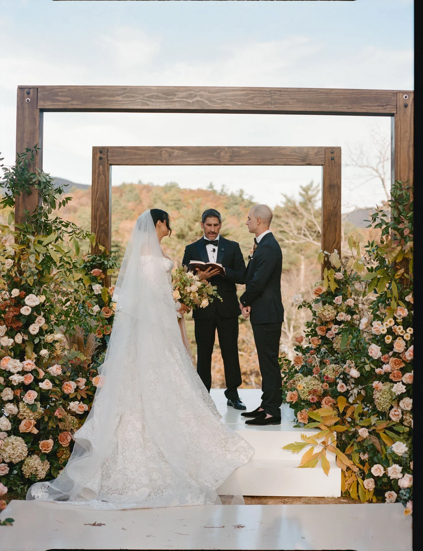 CarlyleThorntonRyanFrawley-F-Wedding-Ceremony-0125.jpg