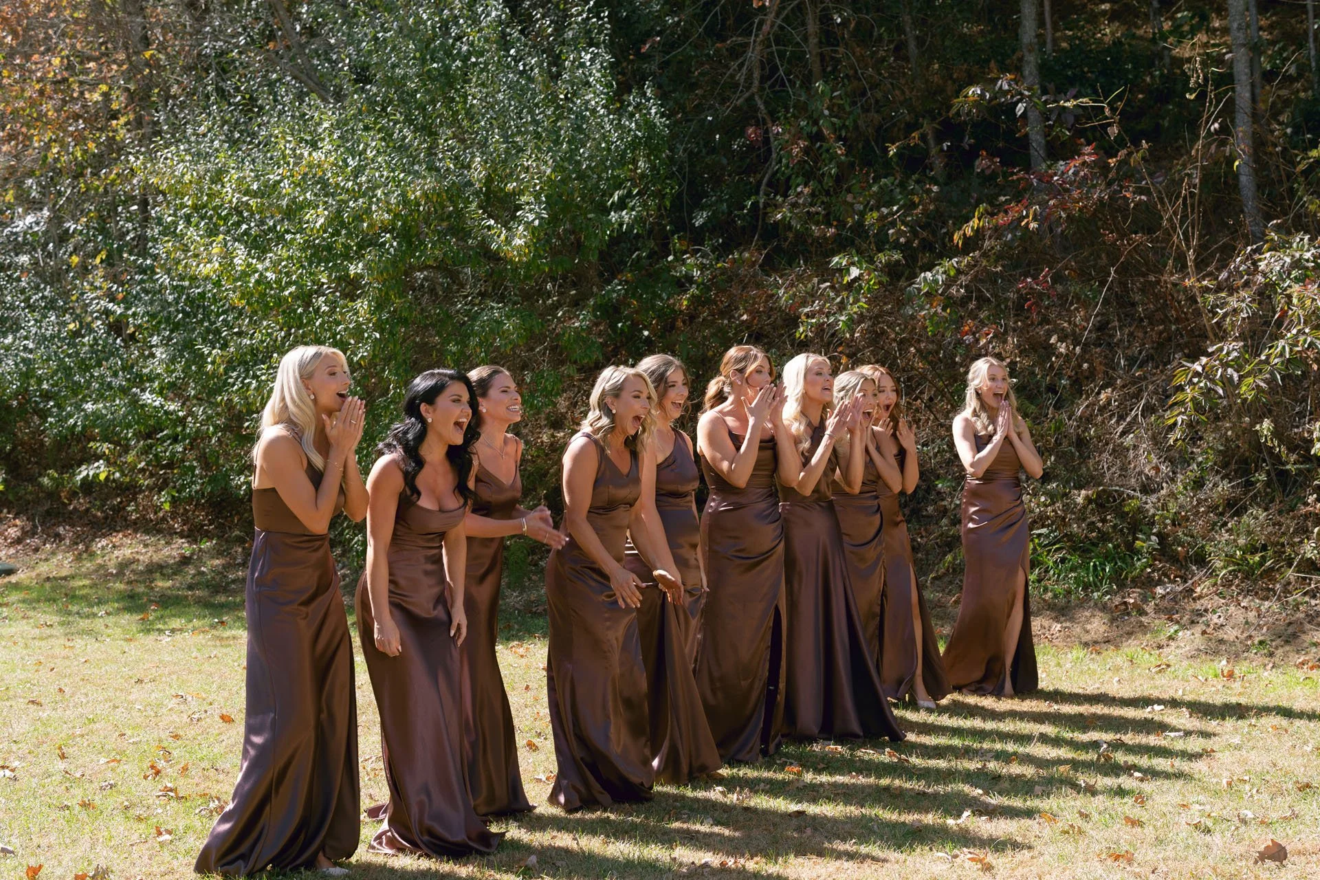 CarlyleThorntonRyanFrawley-B-Wedding-FirstLookGifts-0005.jpg