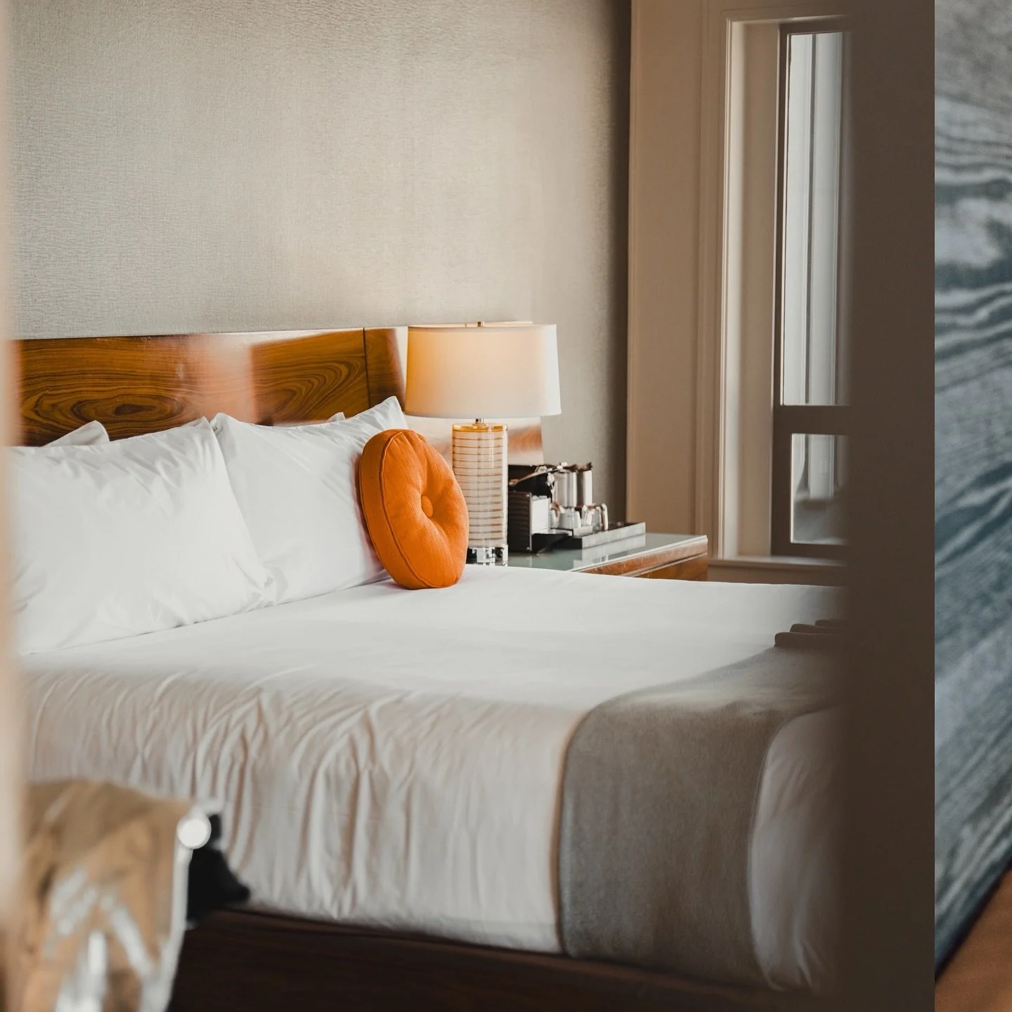In for July: staycations and day dates. 💫
Client: @benchmarkresortsandhotels @hotel_lucia