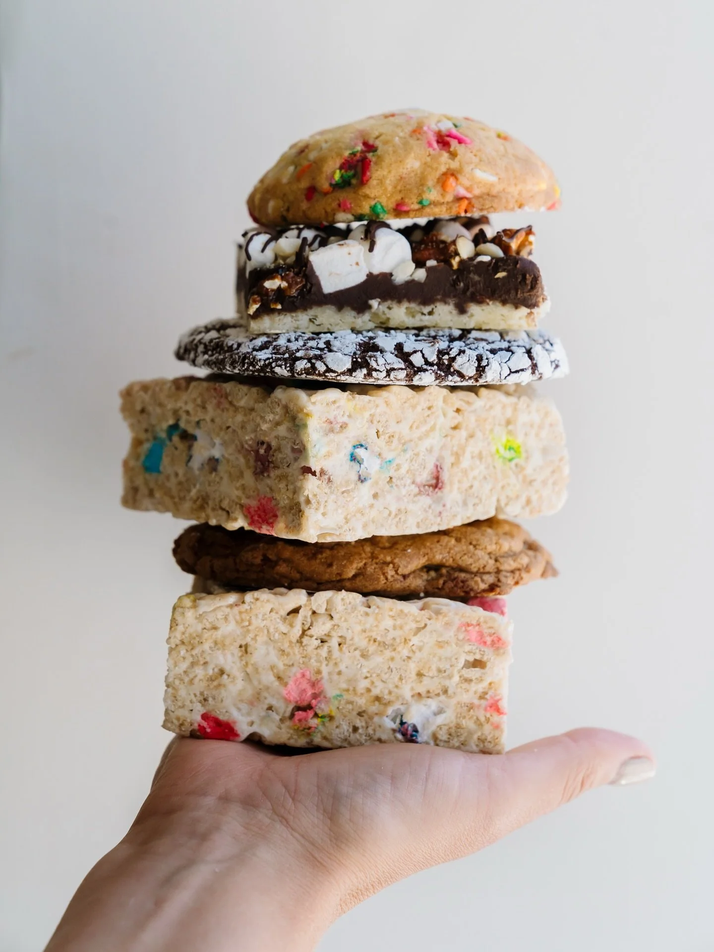 Cookies 🍪&hellip; but make it strategy.  Sweet enough to stop the scroll. Sharp enough to build the brand. 

Because good content is like a great cookie:
crafted well, beautifully presented, and gone in seconds. 😏