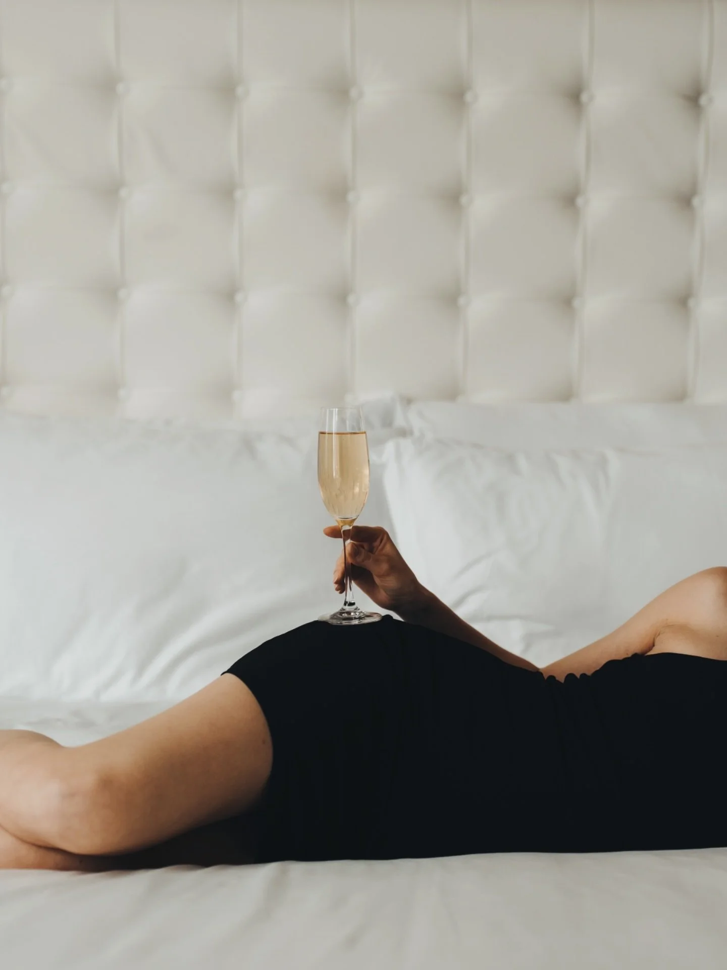 A bit of bubbly for the occasion&hellip; 🤍 #nye