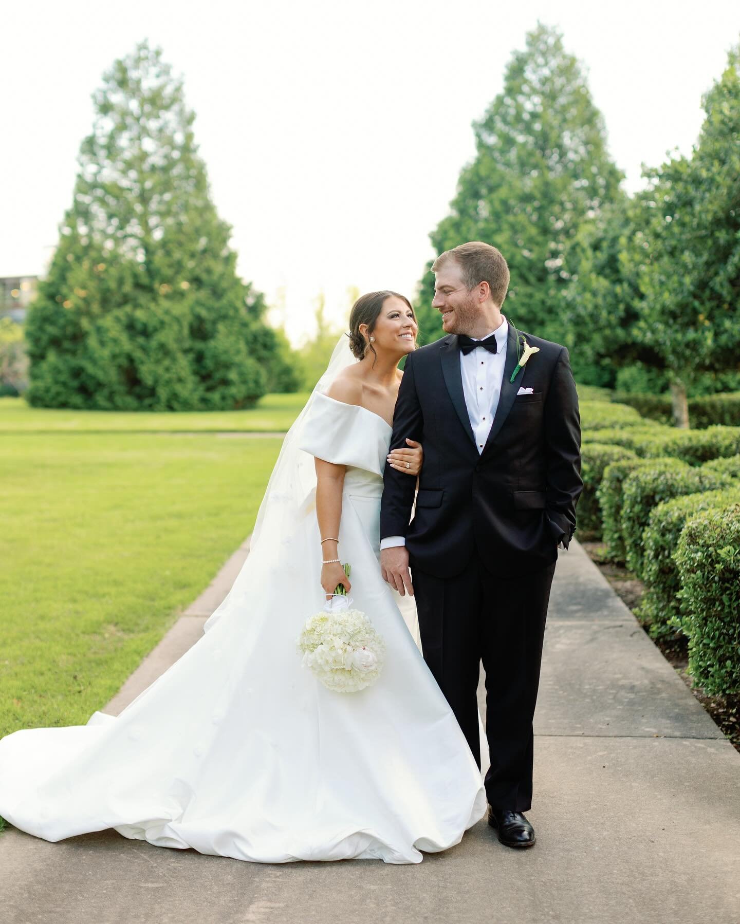 Claire + Micheal. Just living their best lives, and this was the best one yet.

Planning + Design: @gretchenlarkanevents
Venue, Catering, Bar: @wjclibrary42 @clintoncenter
Photography: @faithalexanderphoto
Floral: @tiptonhurst
HMU: @sarahmeyermakeup,