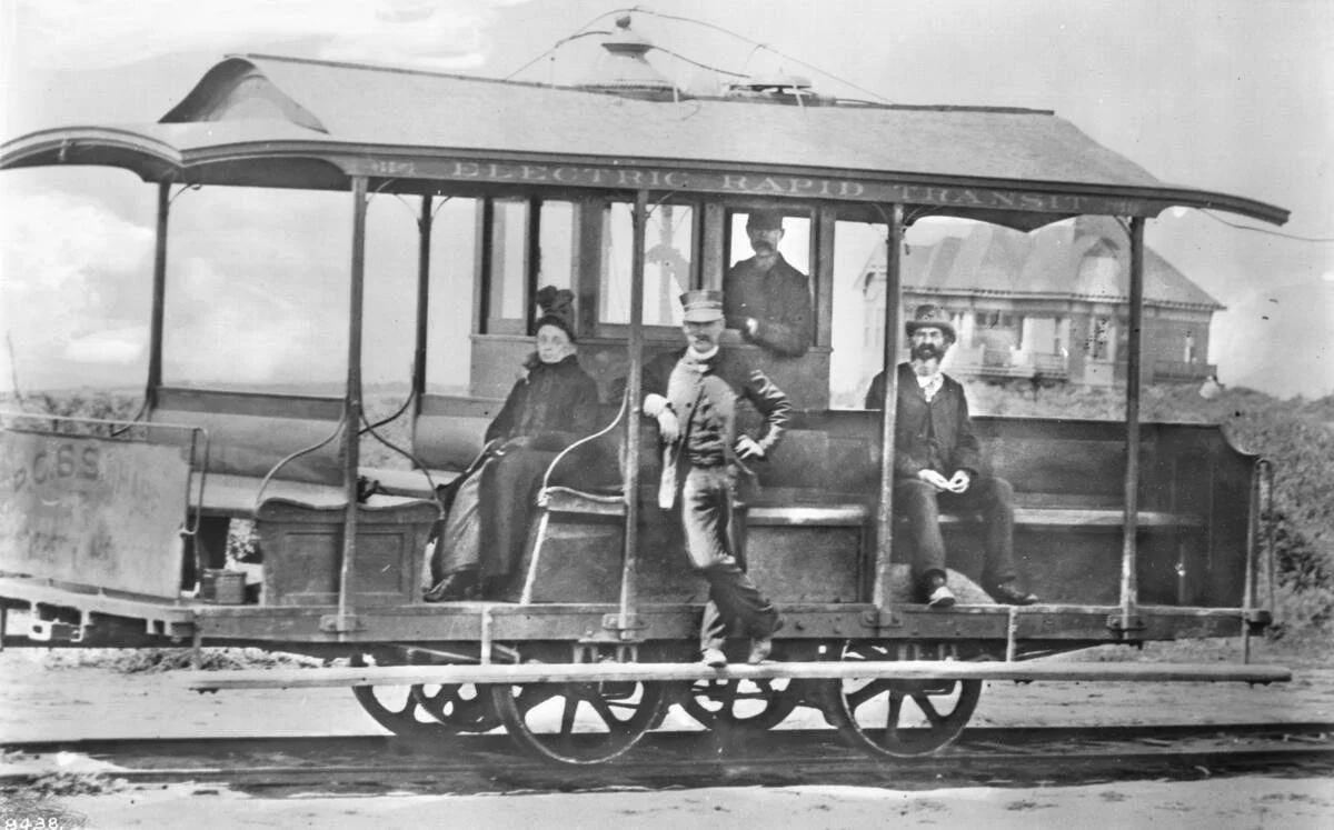 University Heights: From Scrubland to Streetcar Suburb