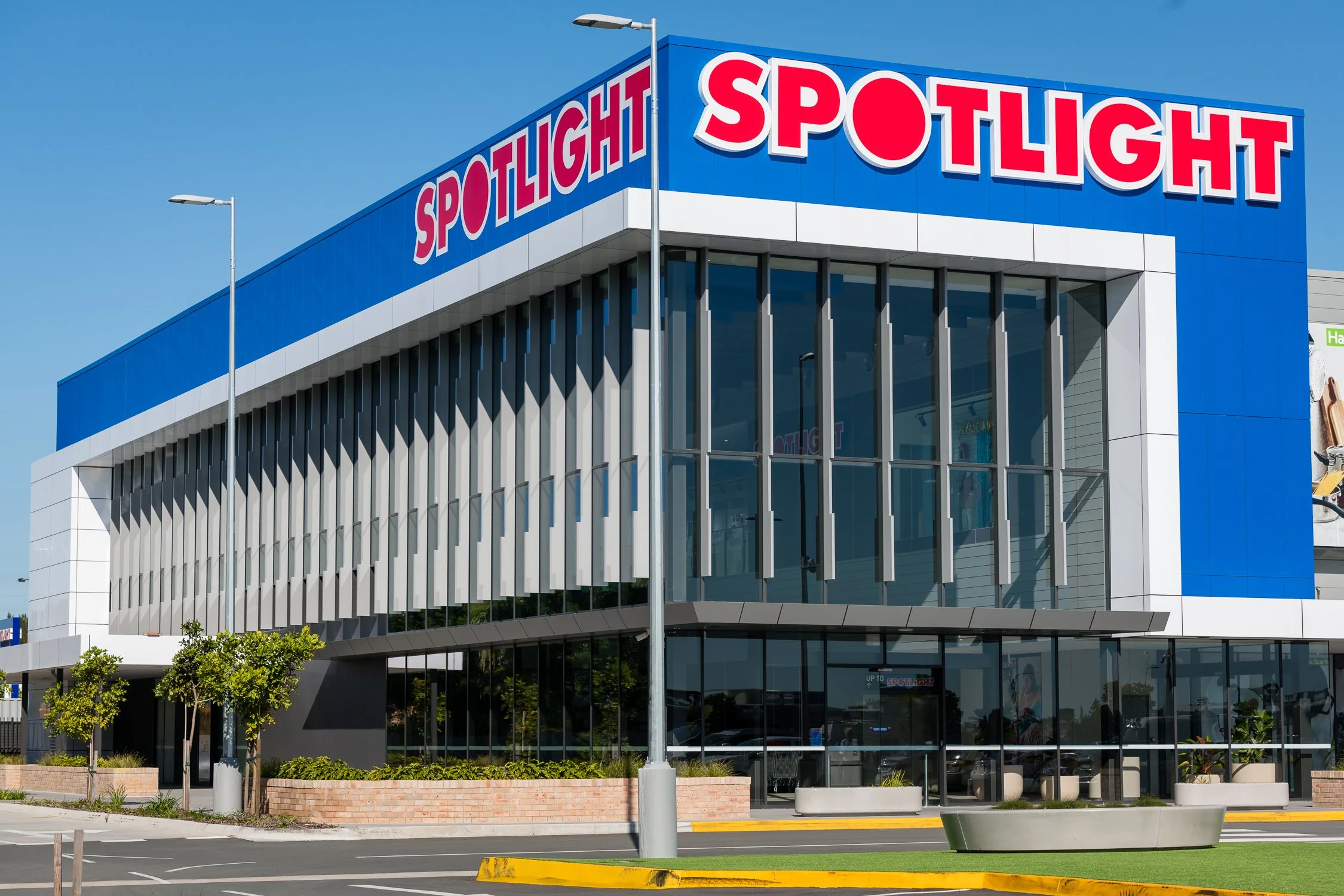 Spotlight Maroochydore — McNab