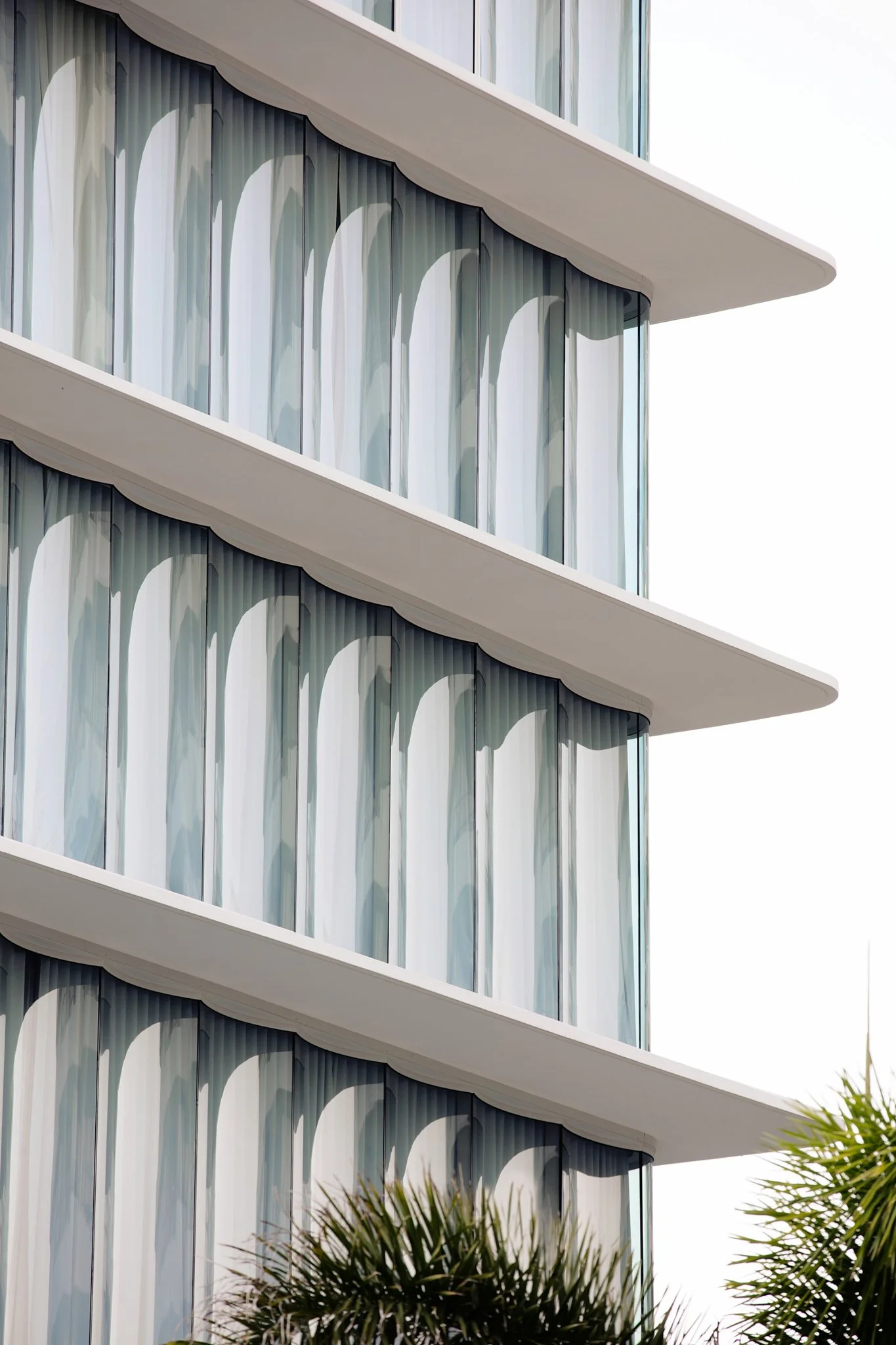 Luna Apartments — McNab