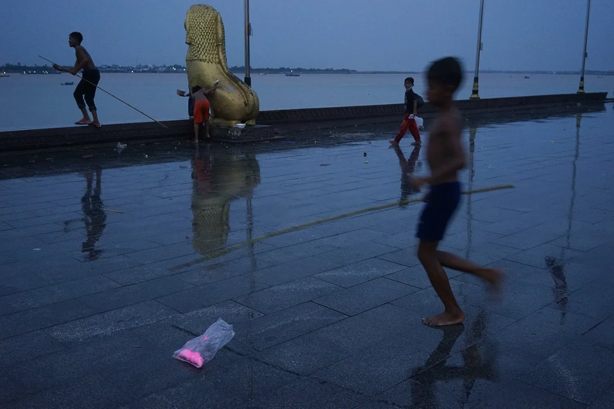 GREG MO _ MEKONG 05.jpg