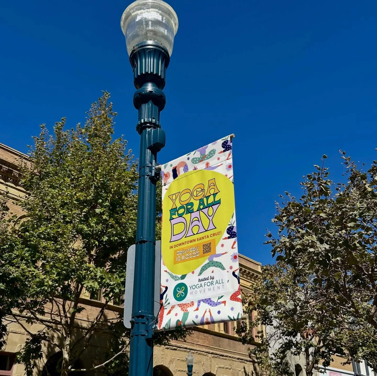 SCAVENGER HUNT // GIVEAWAY ❣️

Find one of the six new Yoga For All Day banners that just went up downtown, and post a photo with it for the chance to win a limited-edition YFAM item of your choice (hat, beanie, tote)!

HOW TO ENTER:
1. Find one of o