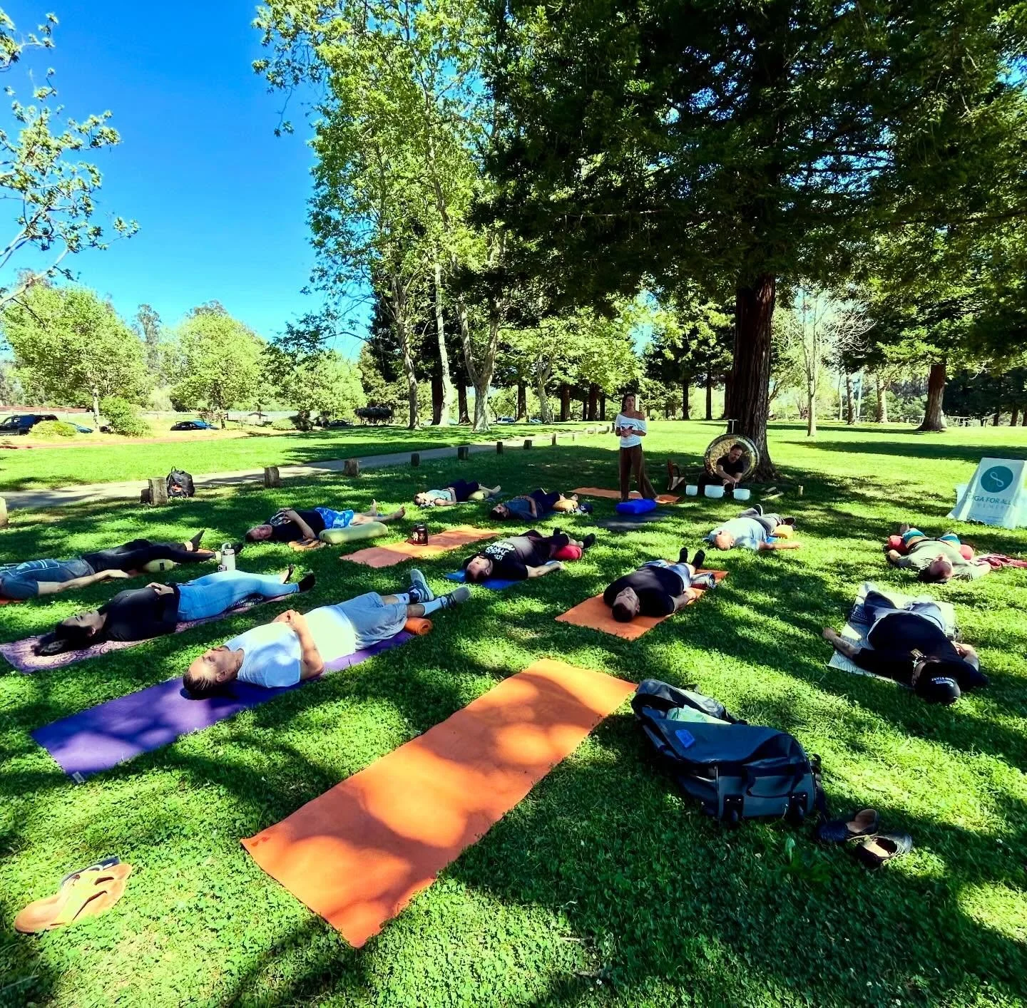 What a beautiful day to RECOVER &amp; RESTORE in the park! Thank you to:

🌳 our @encompasscommunity attendees
🌳 our wonderful team of yoga teachers @mokwepani @oriananolan + musician @thelovebyrdsmusic
🌳 @santacruzcountyparks for funding us to off