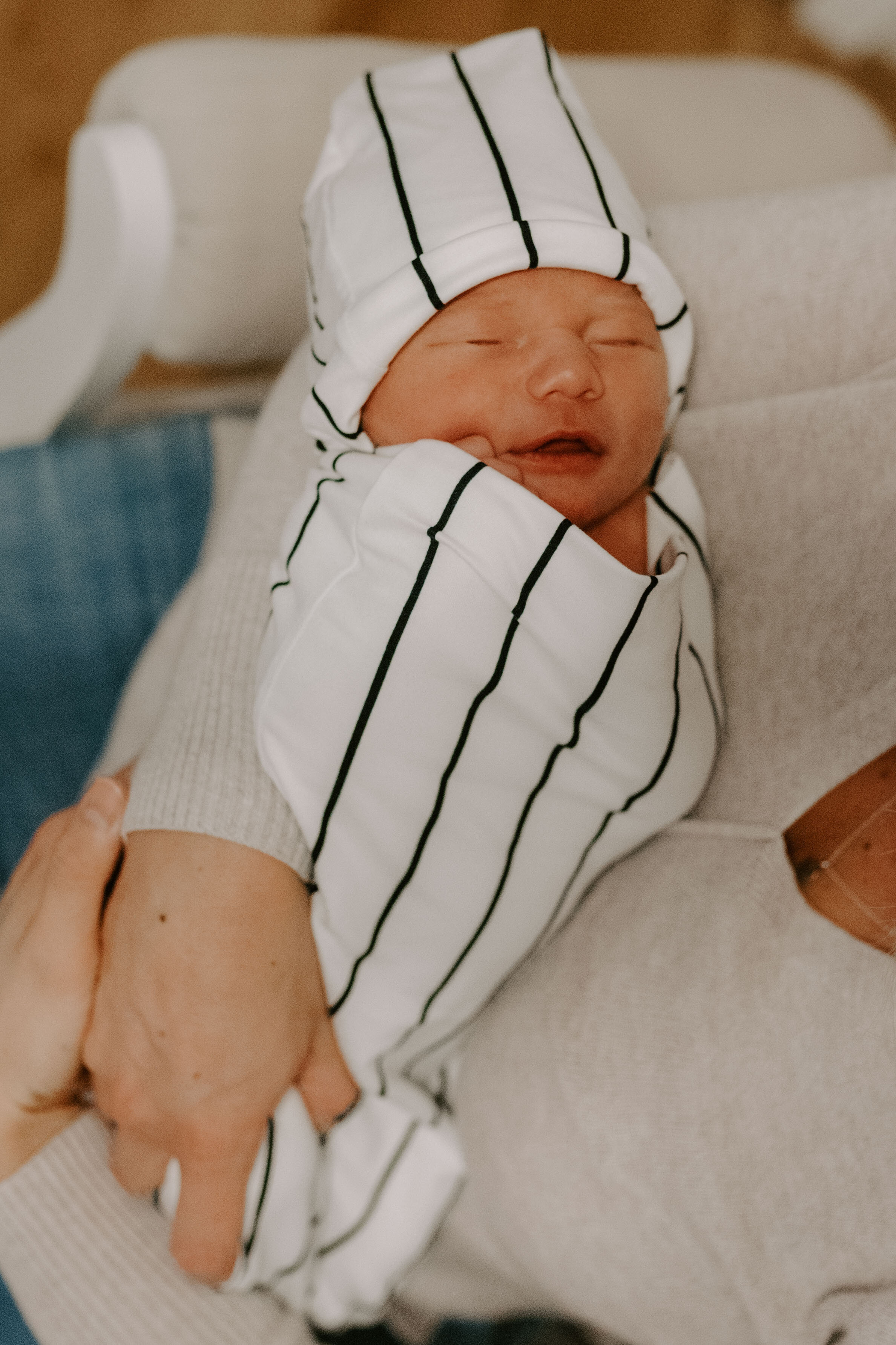 Classic Black Stripe - Swaddle Sack w/ Slouch Hat