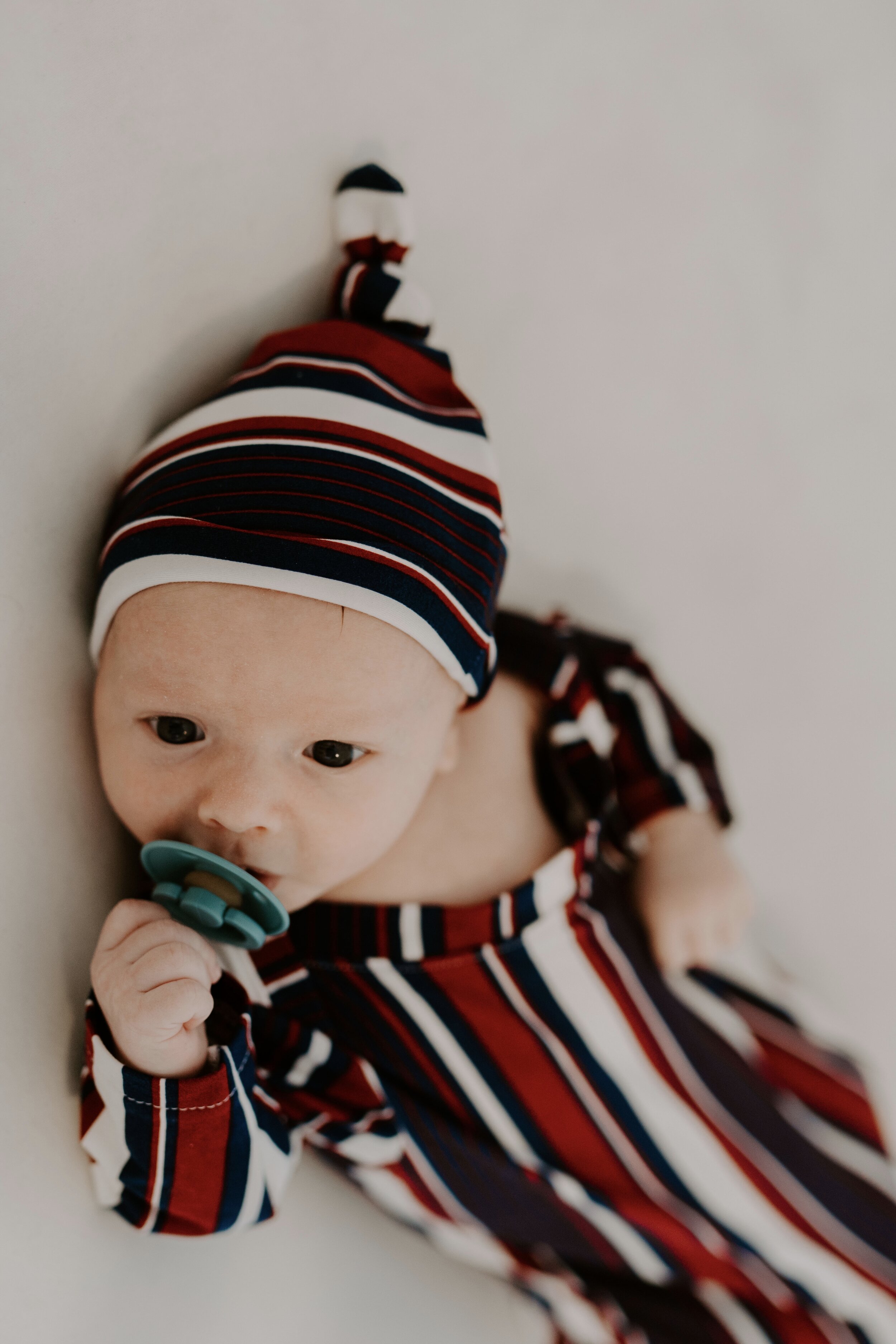 USA Stripe Knotted Gown w/ Hat