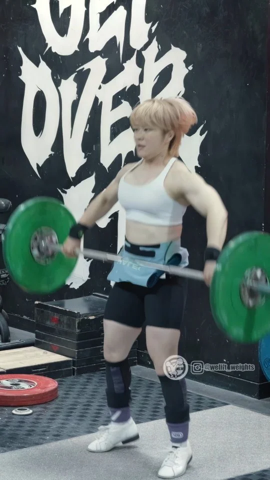 Namika's comeback stage!
Insane fight on that 85kg snatch at the end.
🔥🔥🔥💪💪💪