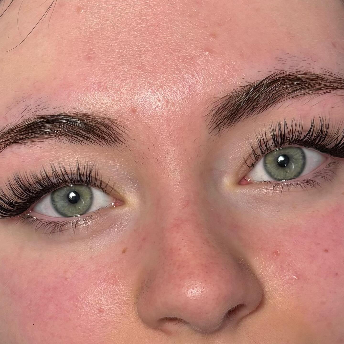 Shall we take another sneak peek at Megan&rsquo;s work? 👀
 
Appointments available via the book now button or the website 
 
Available in salon:
 
✨Lash Extensions
✨Lash Lifting
✨Brow Lamination
✨Henna Brows
✨Resurfacing Facial Peels
✨Luxury Facials