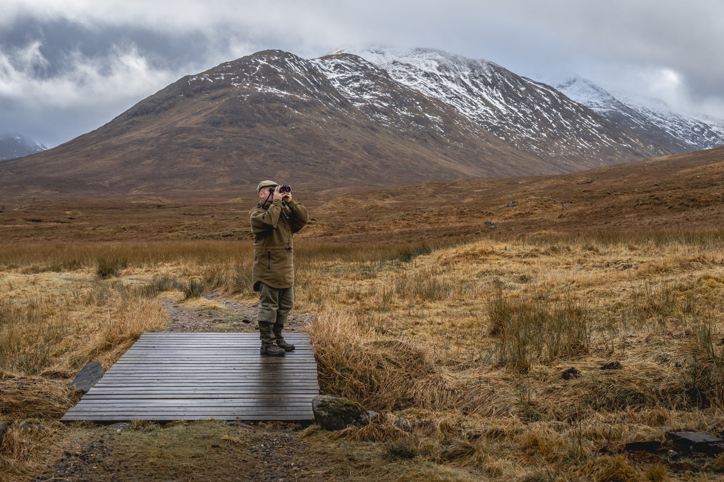 Glen-Affric-Scotland-Highlands-luxury-stalking-outside.jpg