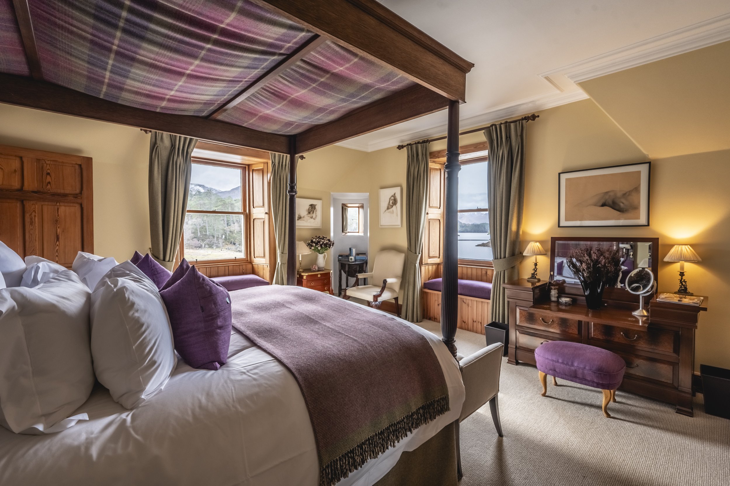 Glen-Affric-Scotland-Highlands-Luxury-Bedroom-Heather.jpg