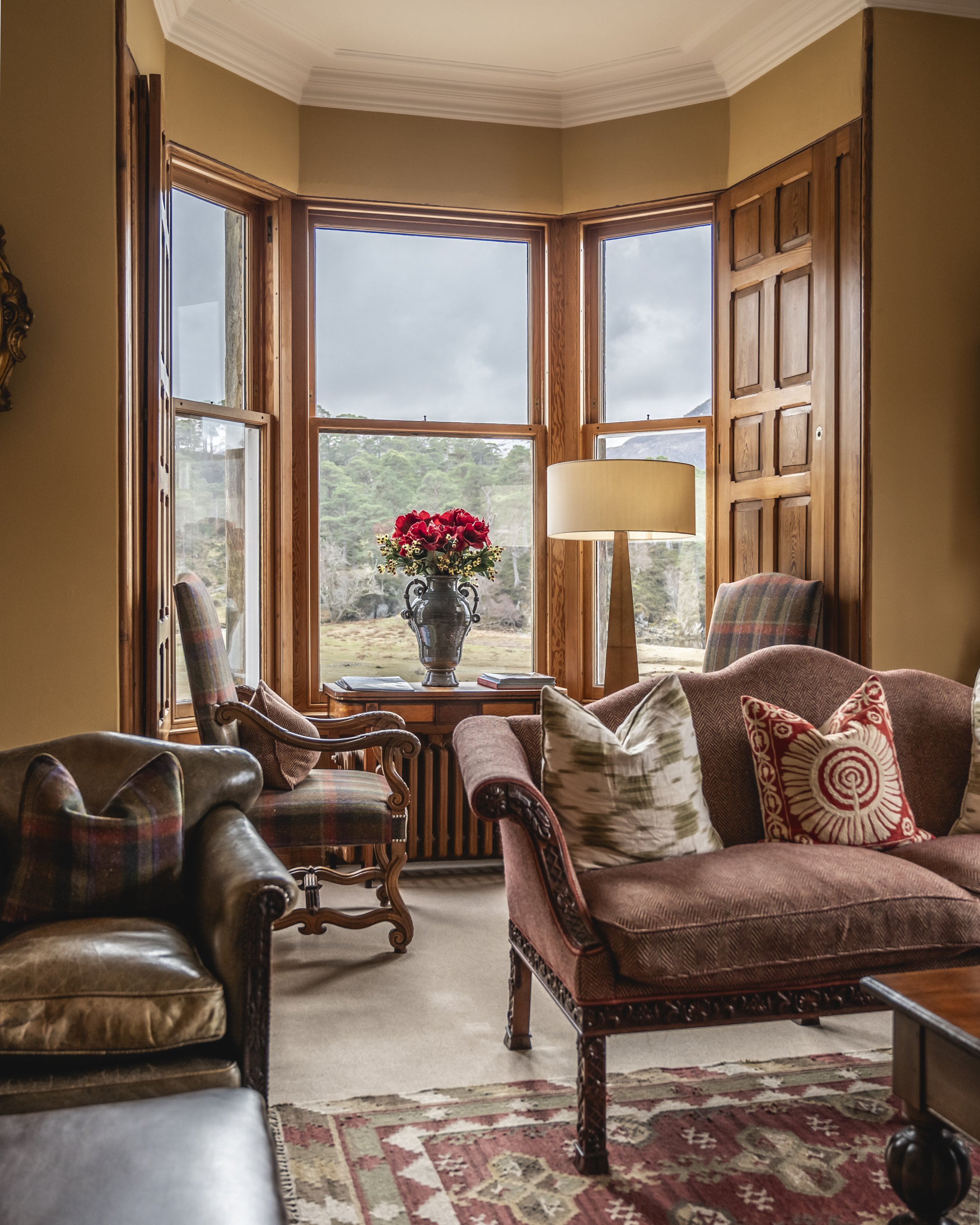 Glen-Affric-Scotland-Highlands-Luxury-Sitting-Room-Relax.jpg
