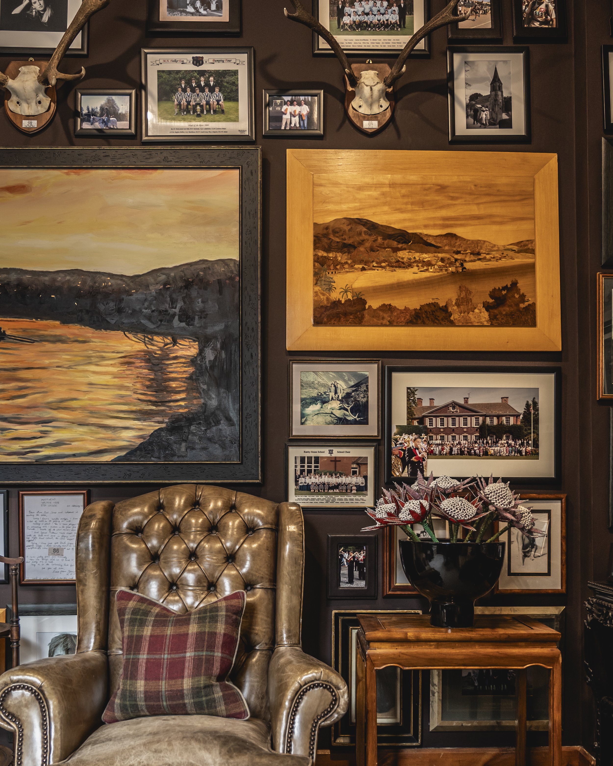 Glen-Affric-Scotland-Highlands-luxury-Bar-Chair-Paintings.jpg