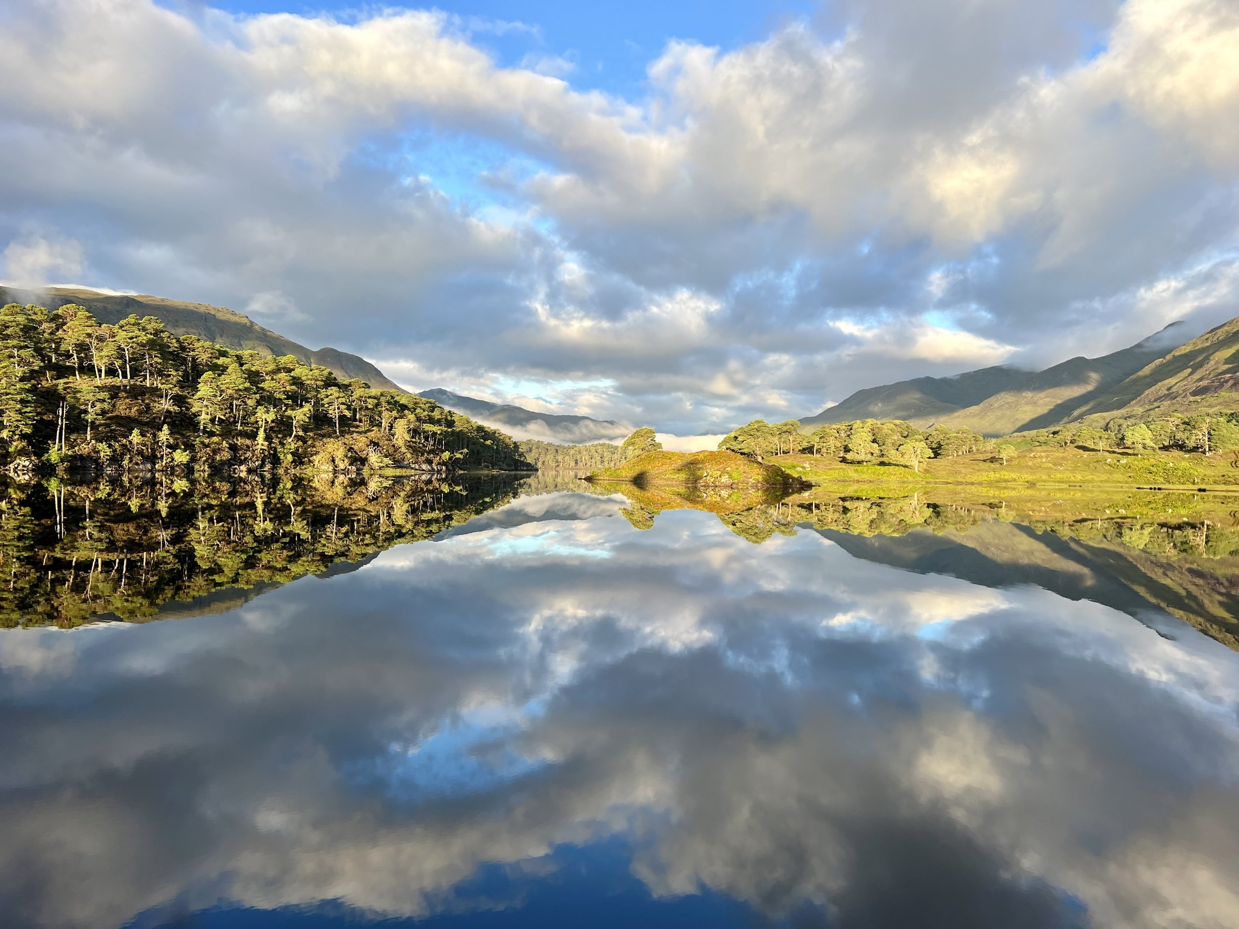 Glen-Affric-Luxury-Wilderness-Loch.jpg