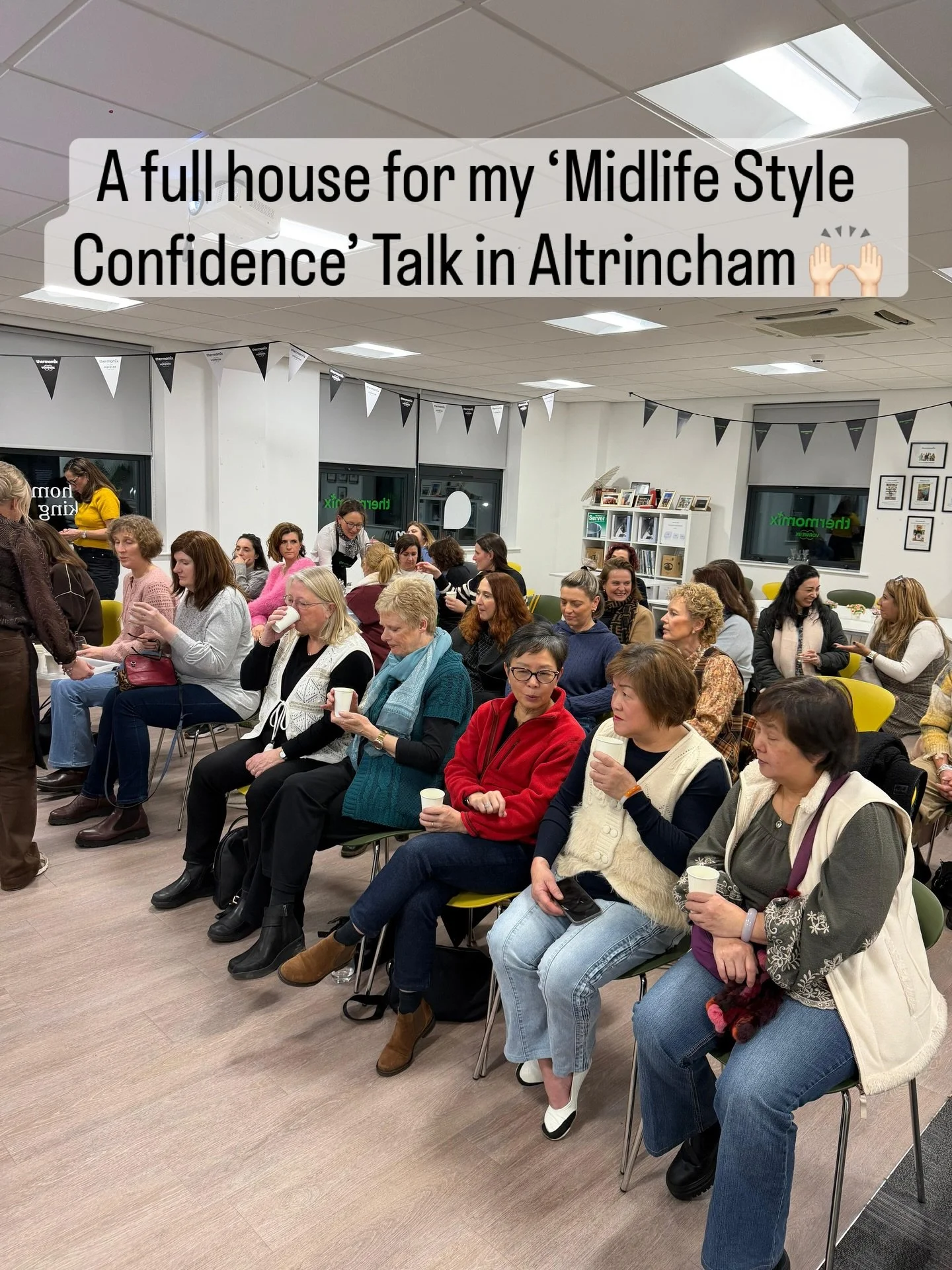 I&rsquo;m delighted to say that my talk on Tuesday night @thermomixukandireland was a sell-out! The ladies who came were all so lovely, and it was great to meet and chat with you 😊

Dressing with confidence in menopause and midlife is so important b