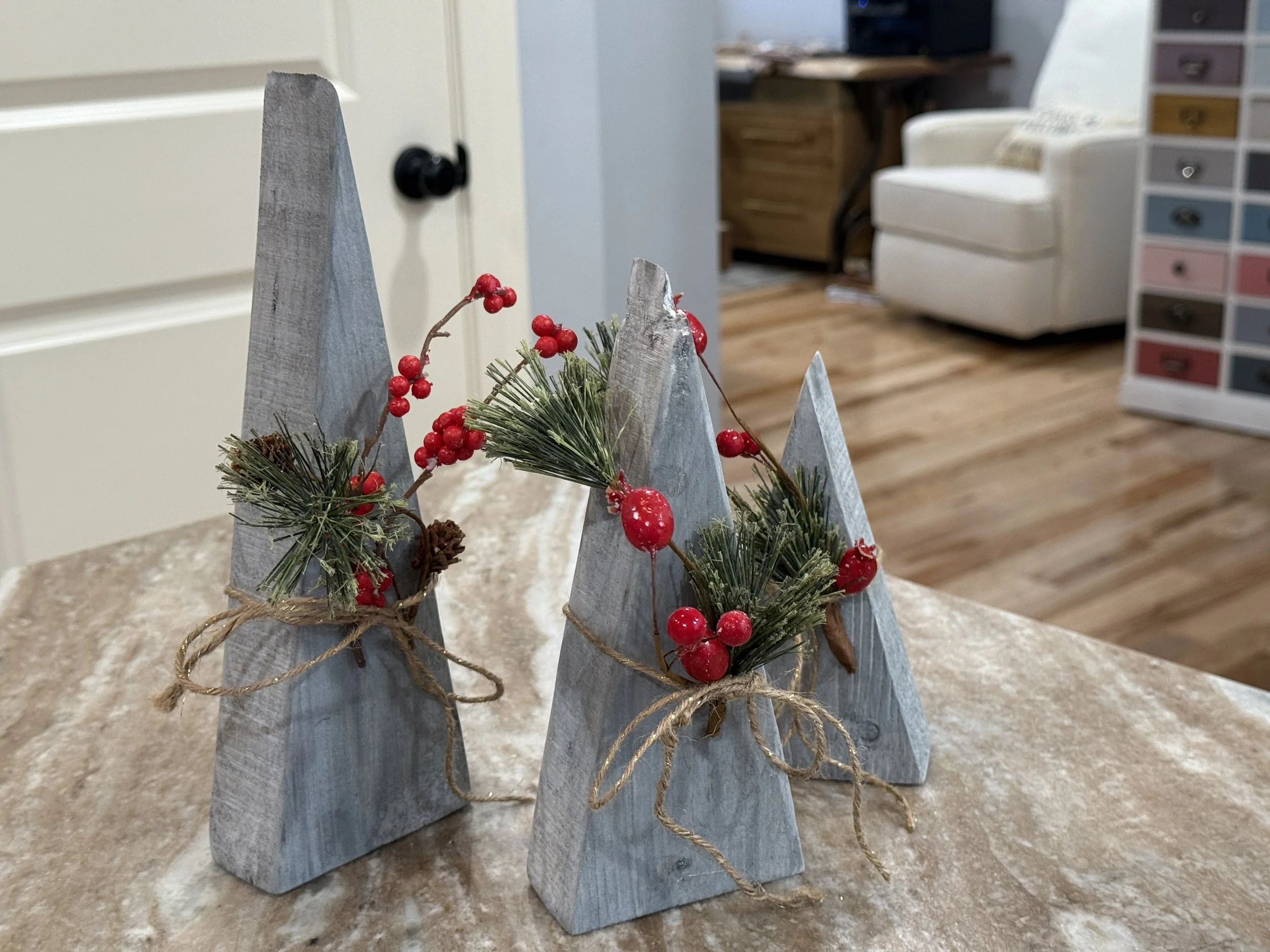 Rustic Wooden Christmas Tree Set – Handmade Holiday Decor (Set of 3)