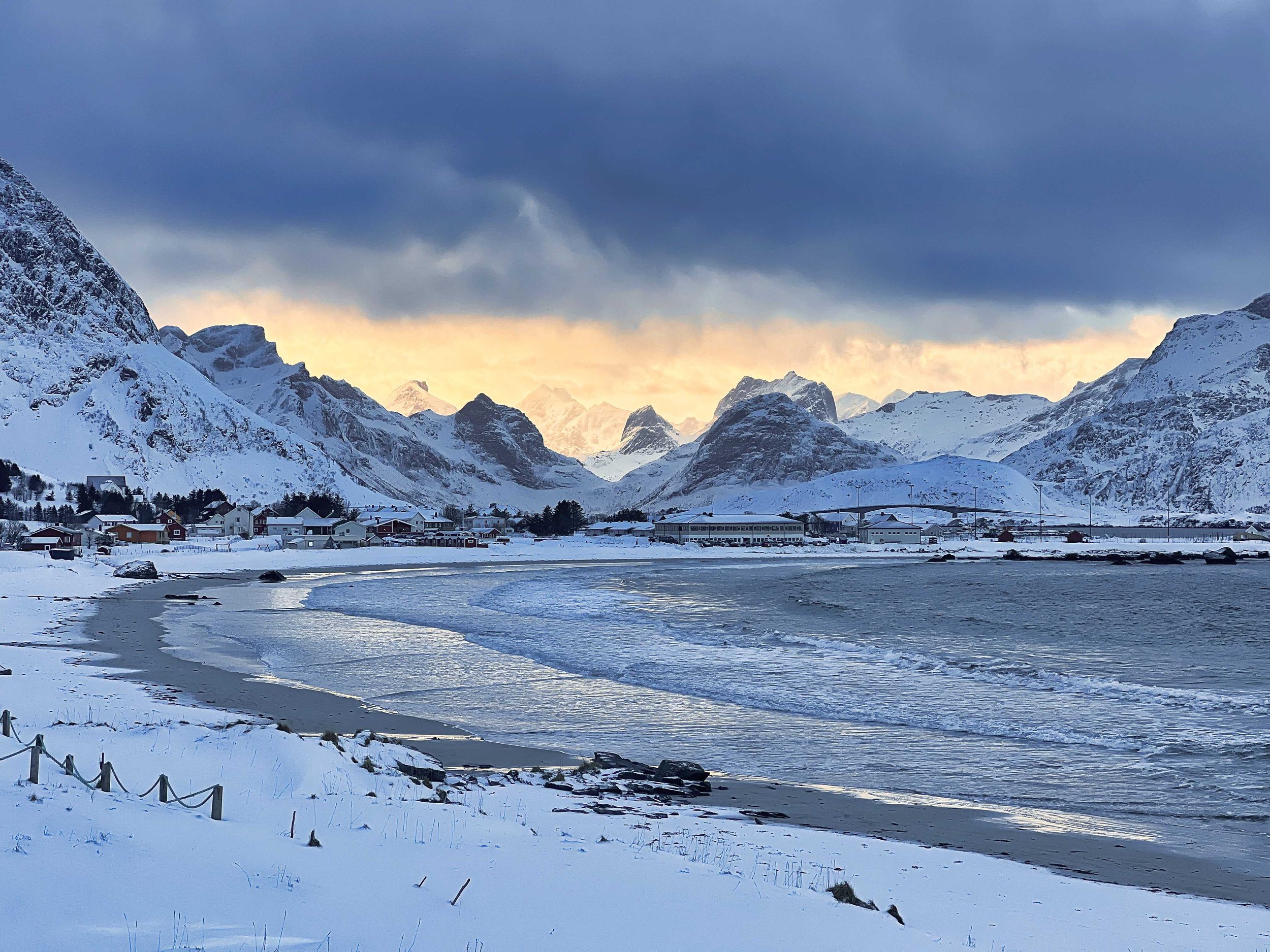 NorveĢge-Lofoten-plage.jpeg