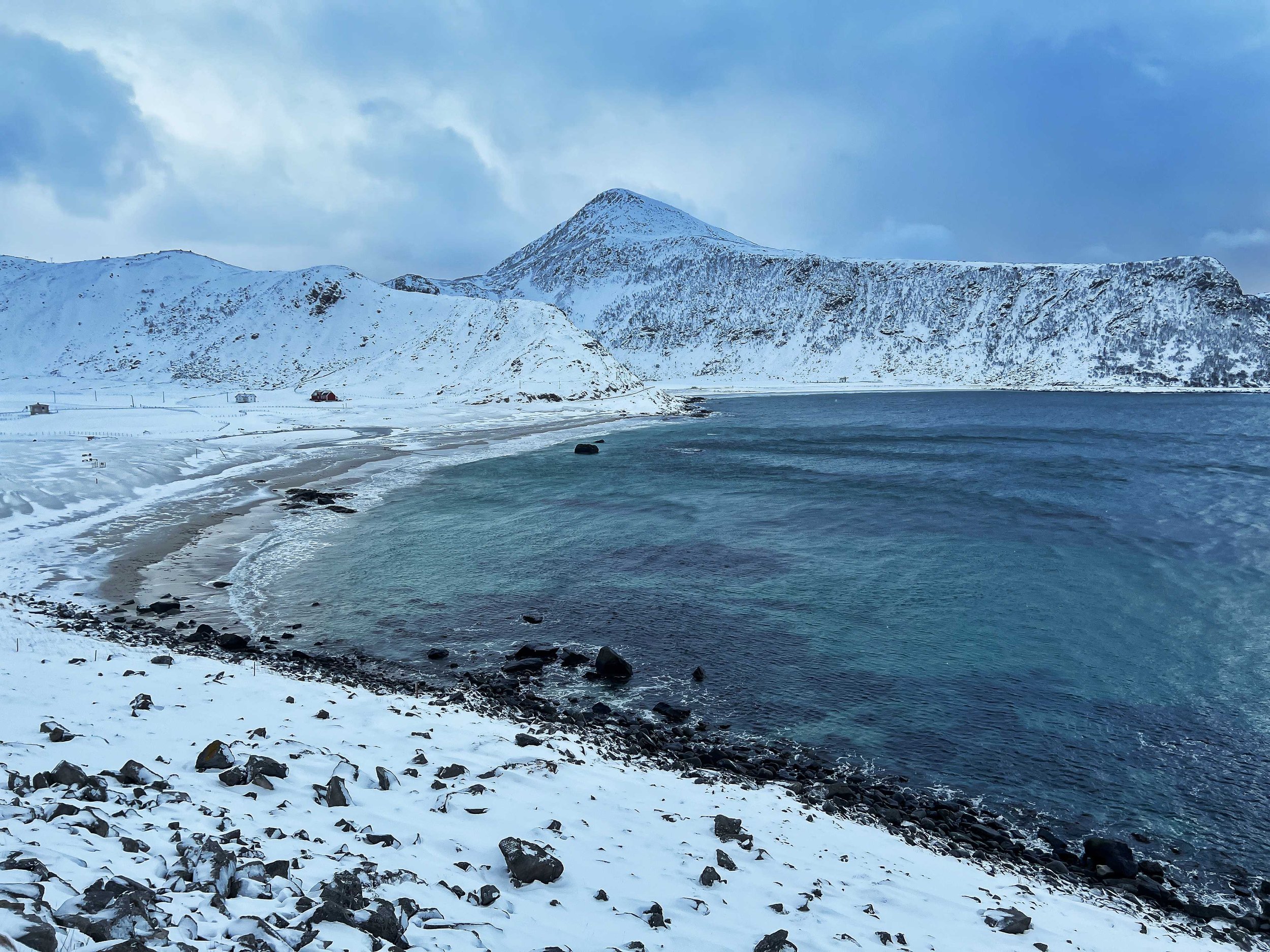 NorveĢge-plage-lofoten.jpeg