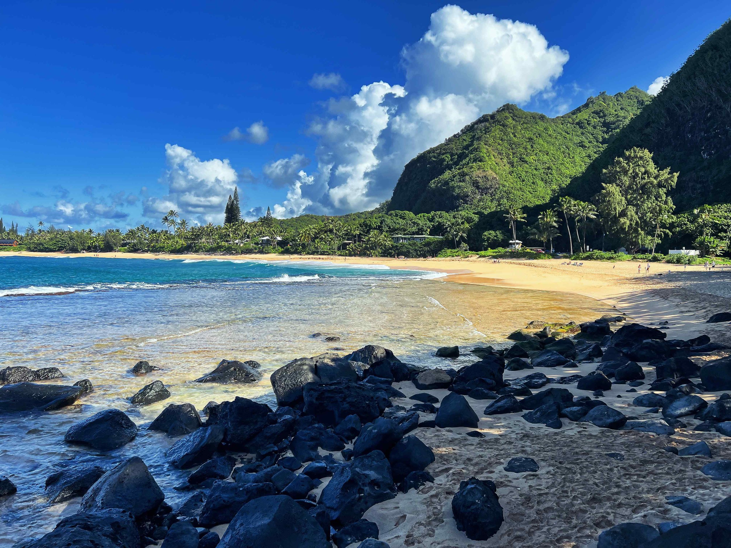 Hawaii-tunnels-beach.jpeg