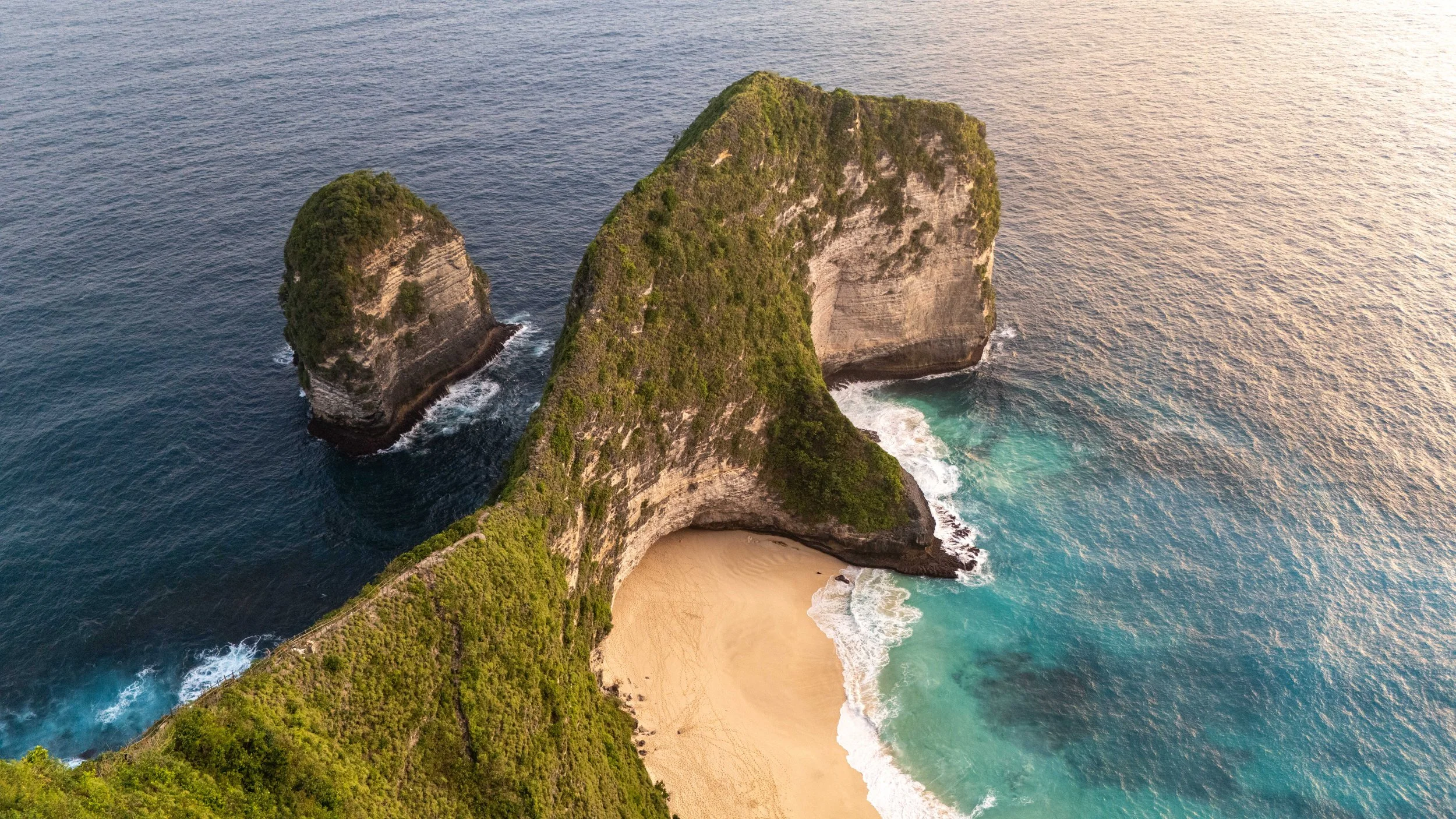 Bali-NusaPenida_indonesie-voyageDJI_20250713121651_0042_D.jpg