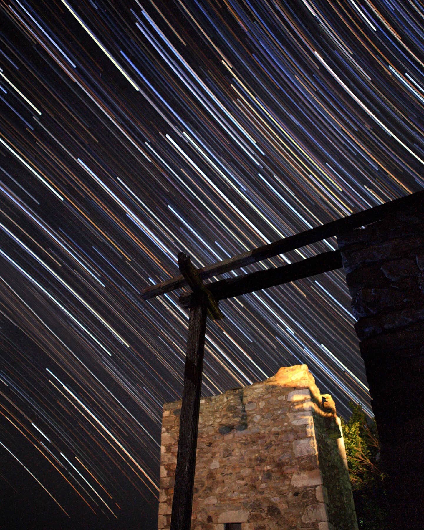 Startrails, Vatheia, Mani
. 
. 
. 
#astrophotography #astrophoto #astrophotographer #astrophotos #astrophotographie #startrail #startrails #startrailchasers #startrailsphotography #astronio #startrailsphotography #startrailspro #startrailphotography 