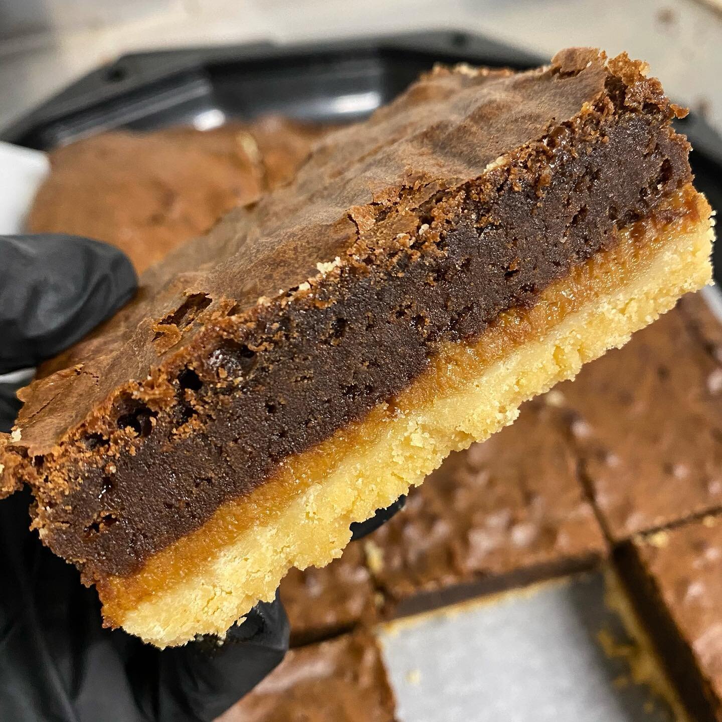Happy Tuesday brownie babes! Hope you&rsquo;re having a fab week so far 🥳
THIS weekend you can find us at the amazing @warwickshirefamilyfestival 😍😍😍 A 3 day festival taking place at Warwick Racecourse with an amazing open air cinema, street food