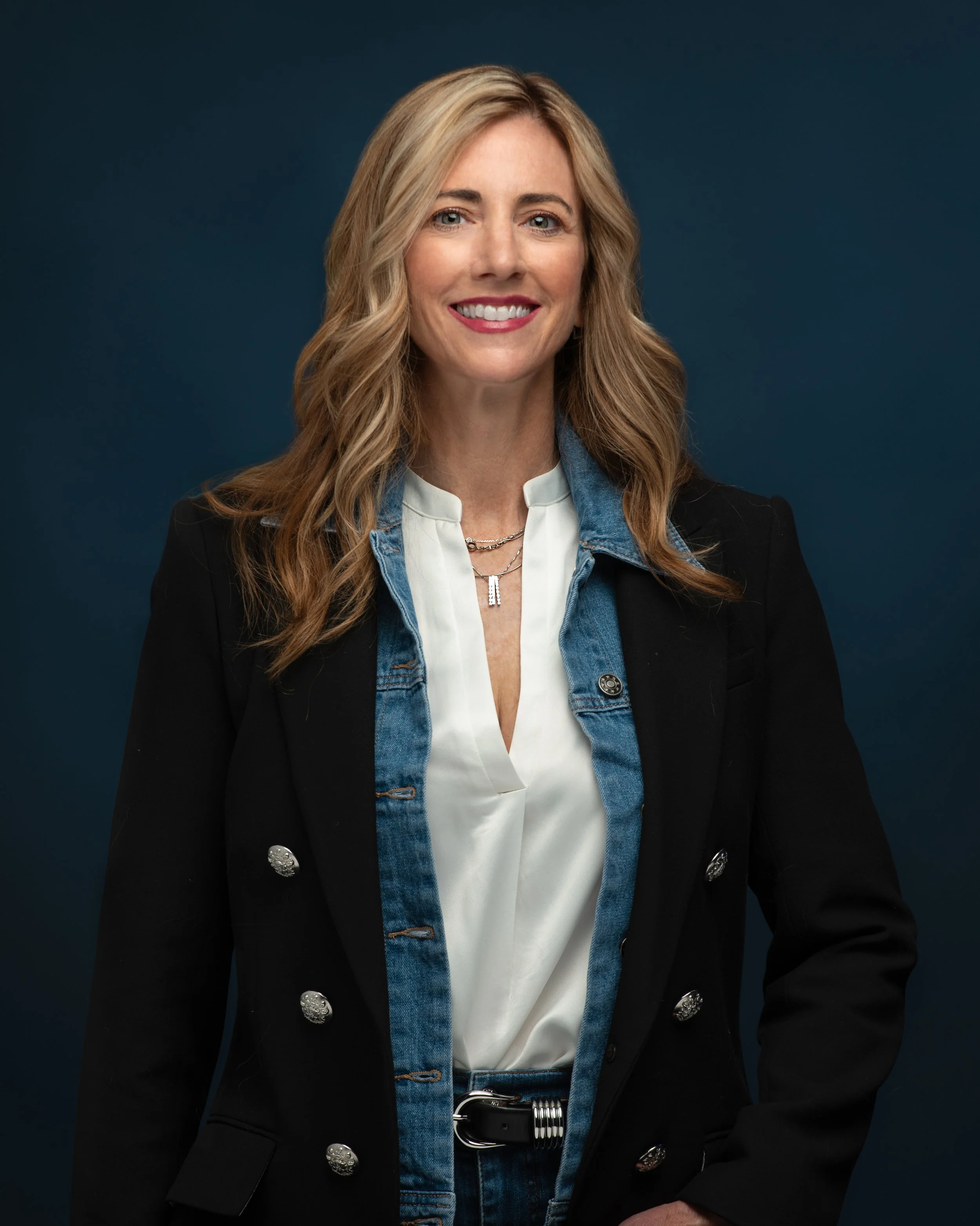 Seasoned visionary leadership that isn't messing around. Classic portraits with a fashion forward style twist. Your headshot doesn't have to be boring. Let's build a portfolio for your LinkedIn that helps you stand out from the competition. Westshore