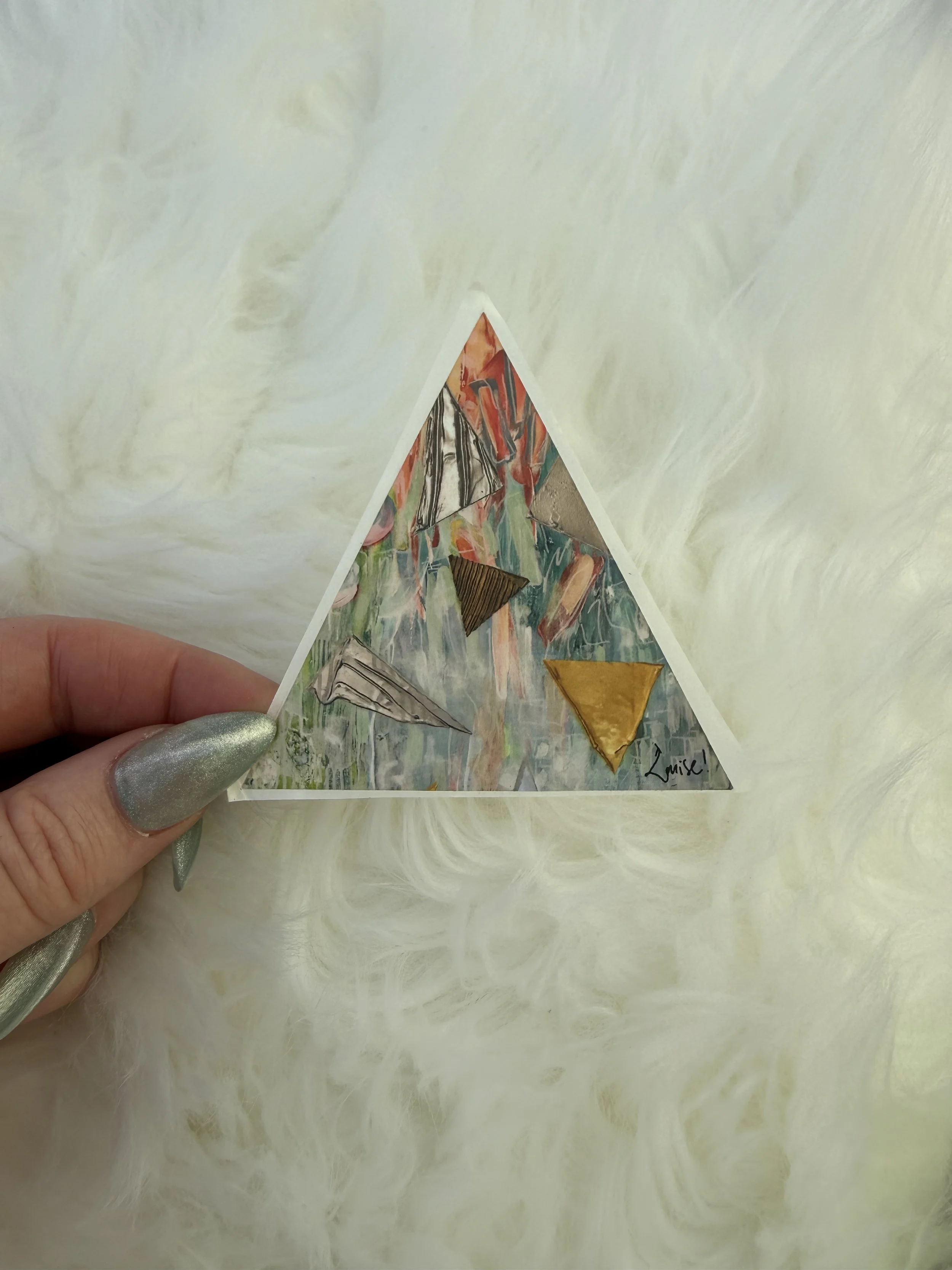 ST-TRI | Wholesale: $2 ; MSRP: $4 | Case Size: 6