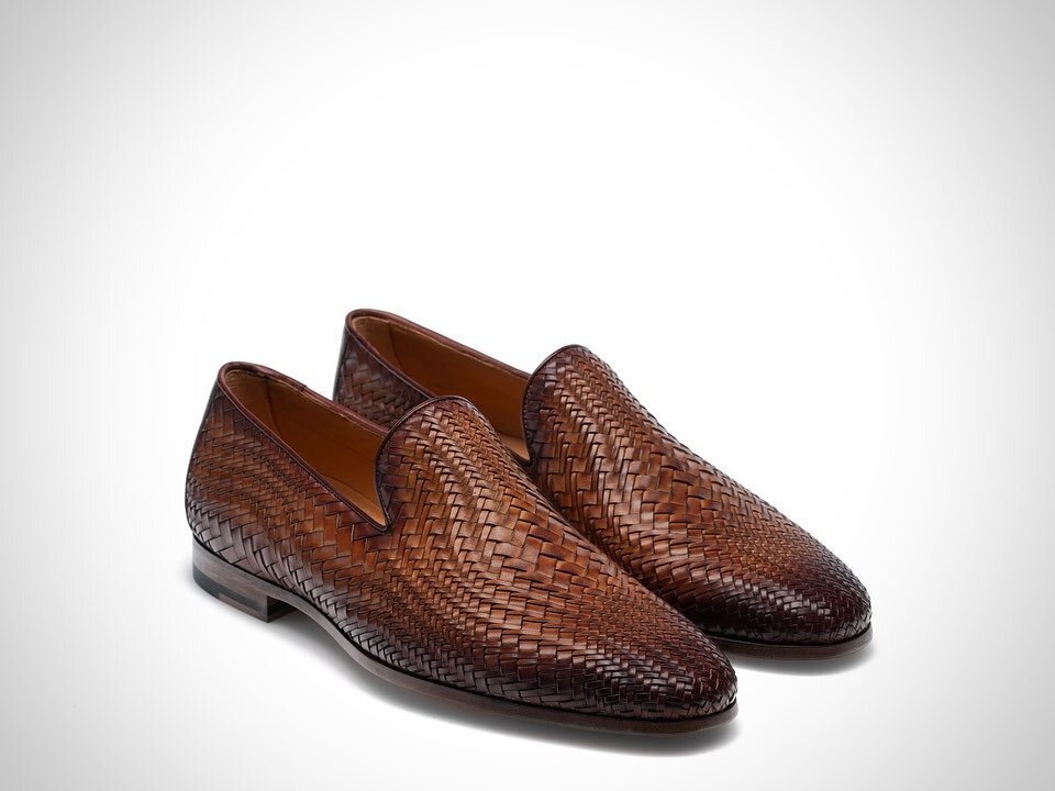 Herrera by @magnanni 

From the L&iacute;nea Flex Collection, the Herrera is an elegant hand-woven loafer. Great attention to detail is taken on the woven pattern which shows movement through the entirety of the shoe. L&iacute;nea Flex blends classic