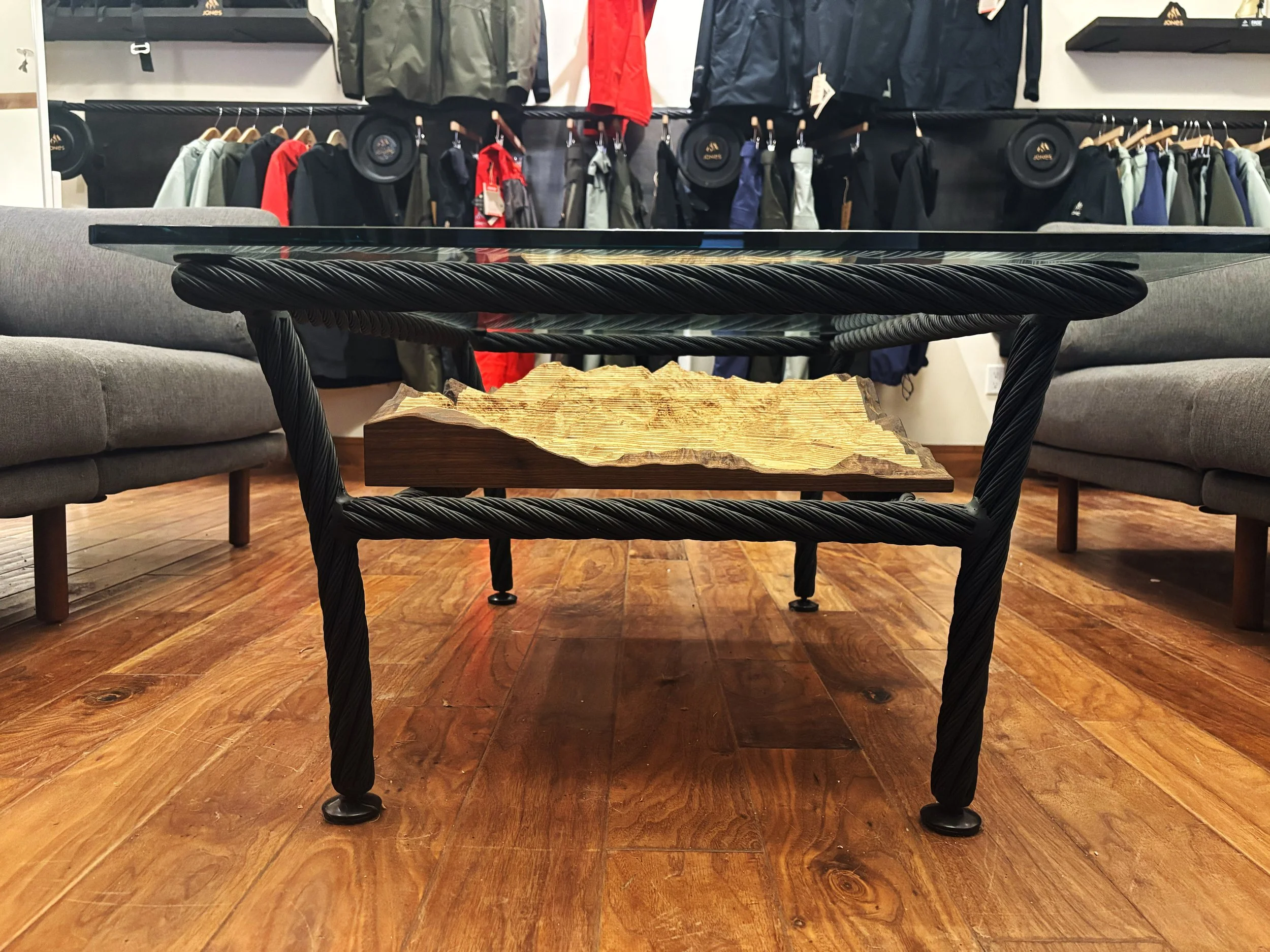 Jones Showroom Table