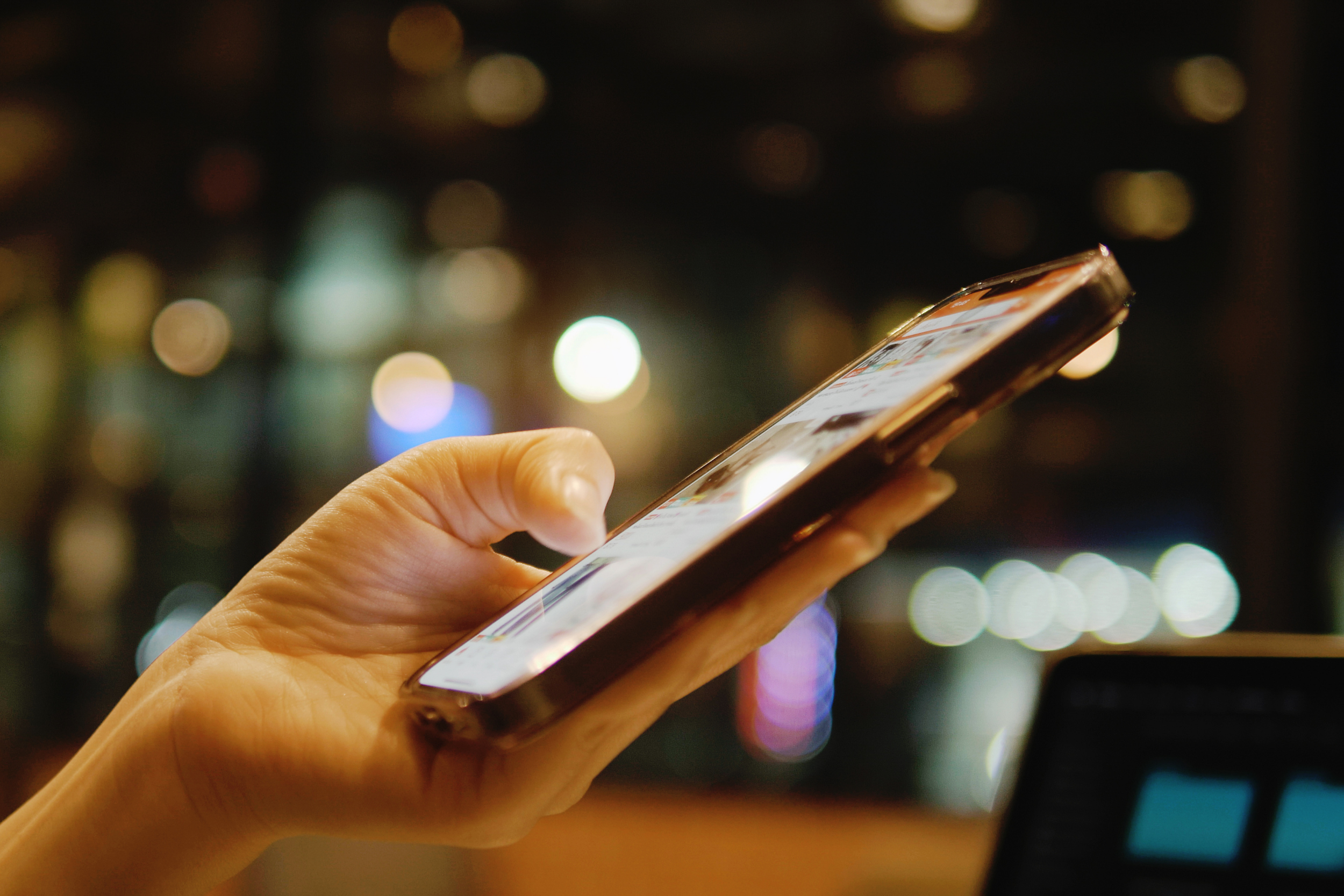 Think Before You Post During a Divorce or Custody Case
