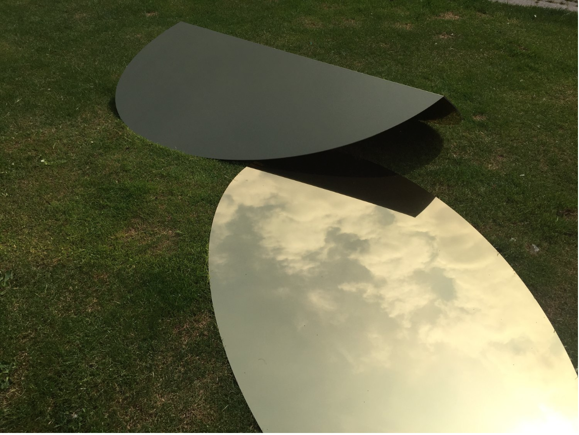 Quinda Installation 2 -Reflection Eternal.png