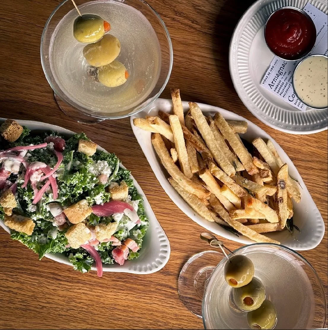 Girl dinner, but for everyone. 🍟🍸

Every Wednesday enjoy a petite kale salad, house fries &amp; dirty martini for just $25. Sharing with a friend? Tack on another &lsquo;tini for an additional $10. 

❌ No regrets. No substitutions.

#girldinner #to