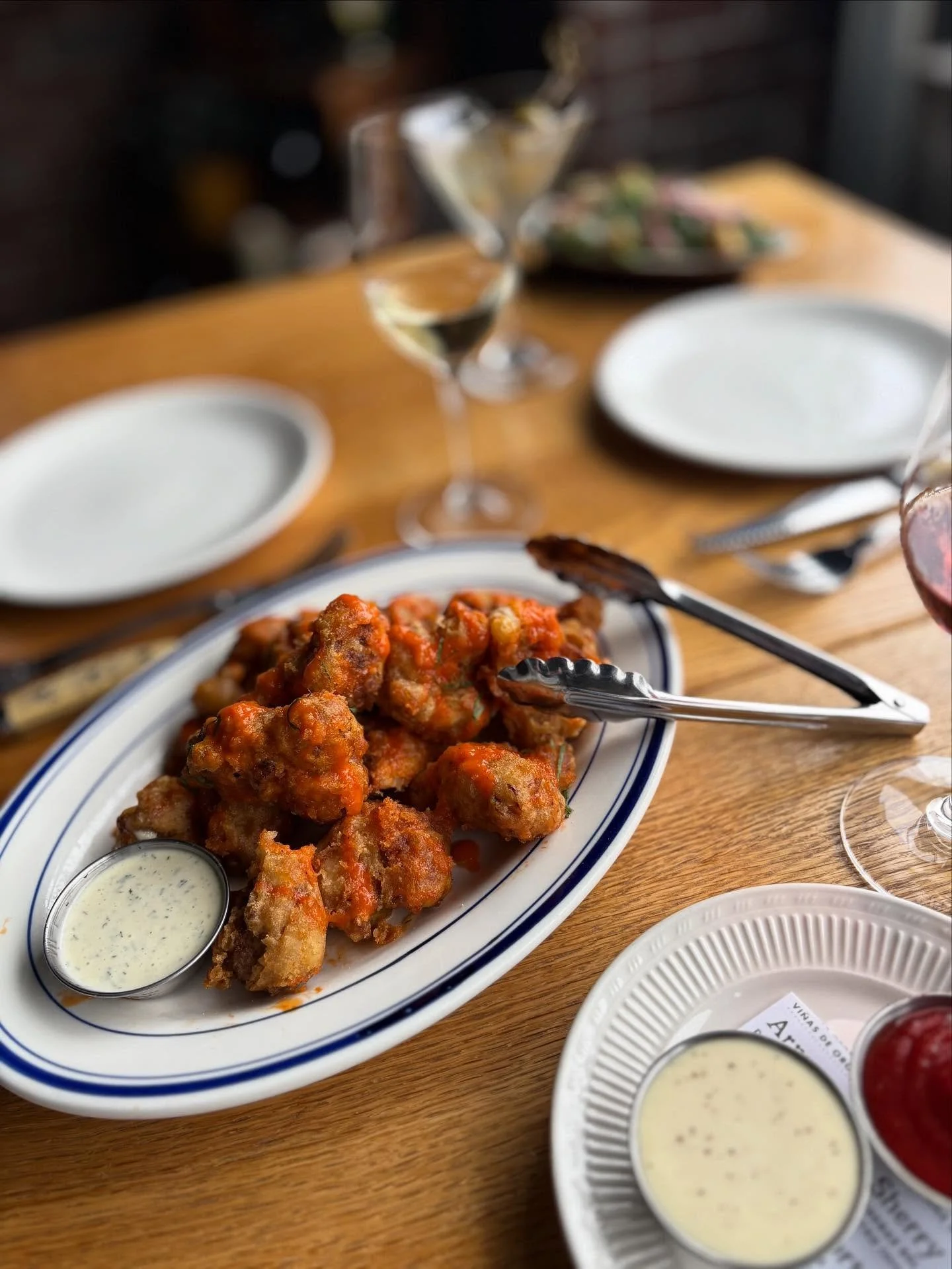 Cauli wings in the house! โ๏ธ
#cauliflower #wings #crispy #hothoney