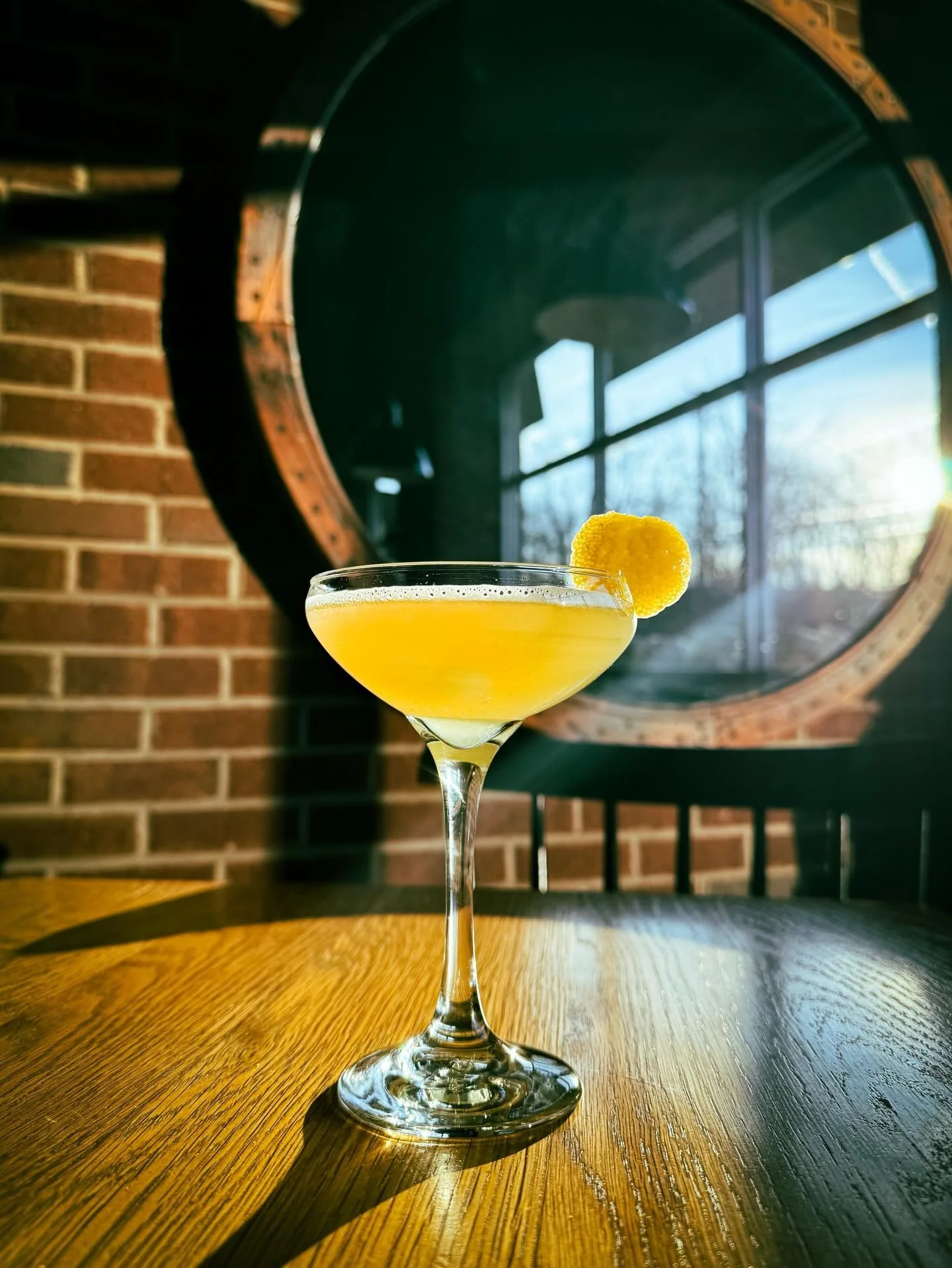 Happy Sunday. Smiling Flower, anyone? 🌼

Vodka, Sake,
Miso, Salt,
&amp; Lemon

This twist on a daisy is sure to make your day.

@raeleighei sends a nod to Japanese artist Takashi Murakami noting &ldquo;his smiling flower motif is iconic.&rdquo; Well